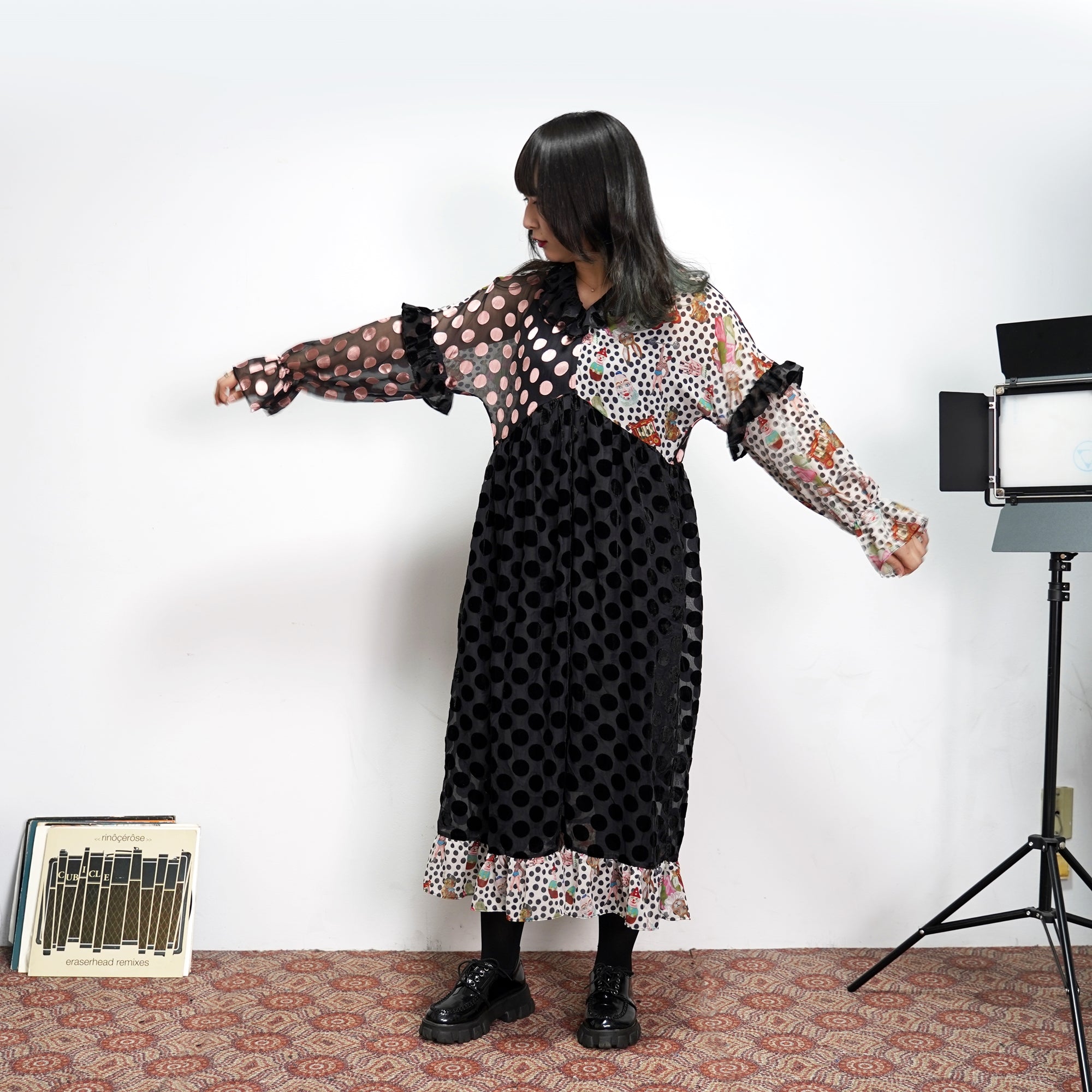 No:UP2020AW1119 | Name:Retro Ruff Collar Stitching polka Dot Illustration print Dress | Color:Black Multi | 【UNLOGOCAL POEM】-UNLOGICAL POEM-ADDICTION FUKUOKA
