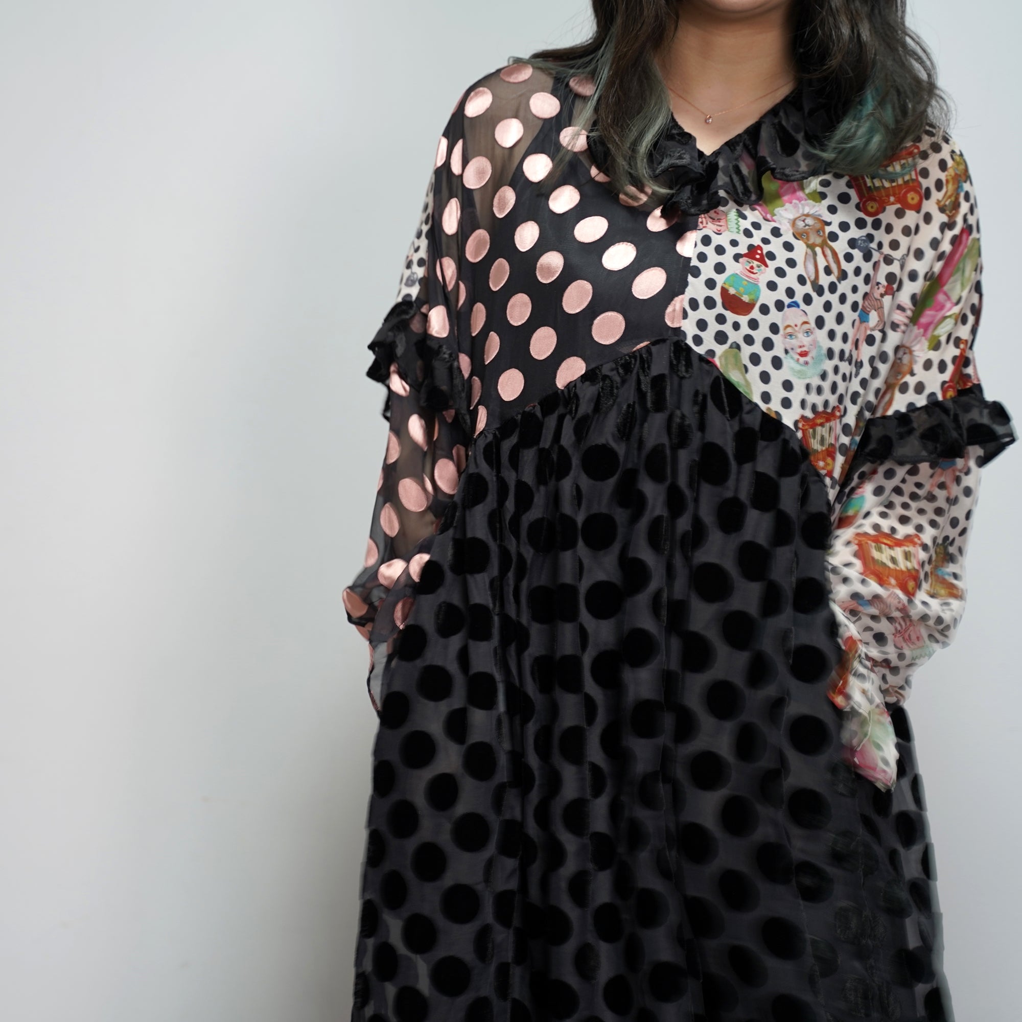 No:UP2020AW1119 | Name:Retro Ruff Collar Stitching polka Dot Illustration print Dress | Color:Black Multi | 【UNLOGOCAL POEM】-UNLOGICAL POEM-ADDICTION FUKUOKA