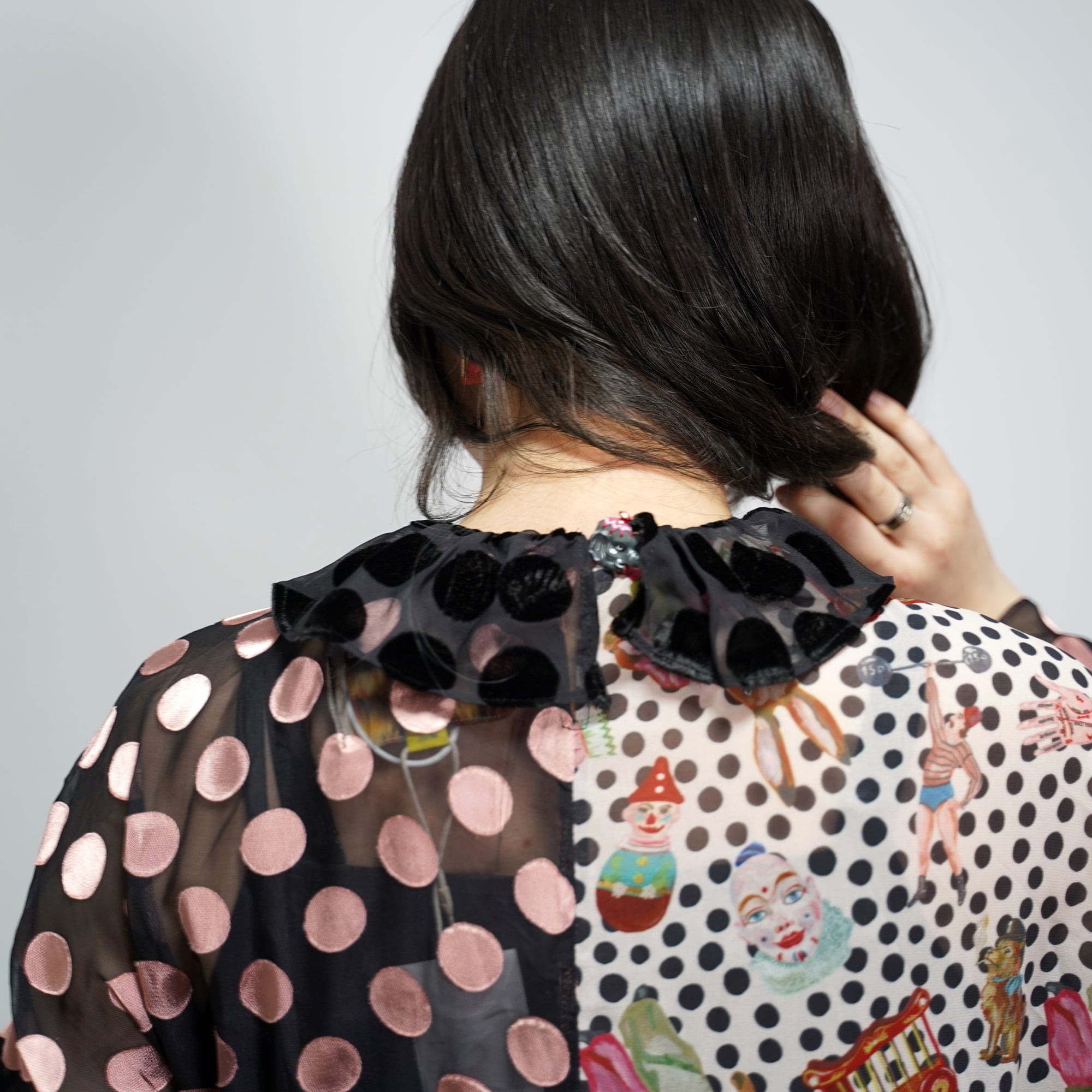 No:UP2020AW1119 | Name:Retro Ruff Collar Stitching polka Dot Illustration print Dress | Color:Black Multi | 【UNLOGOCAL POEM】-UNLOGICAL POEM-ADDICTION FUKUOKA