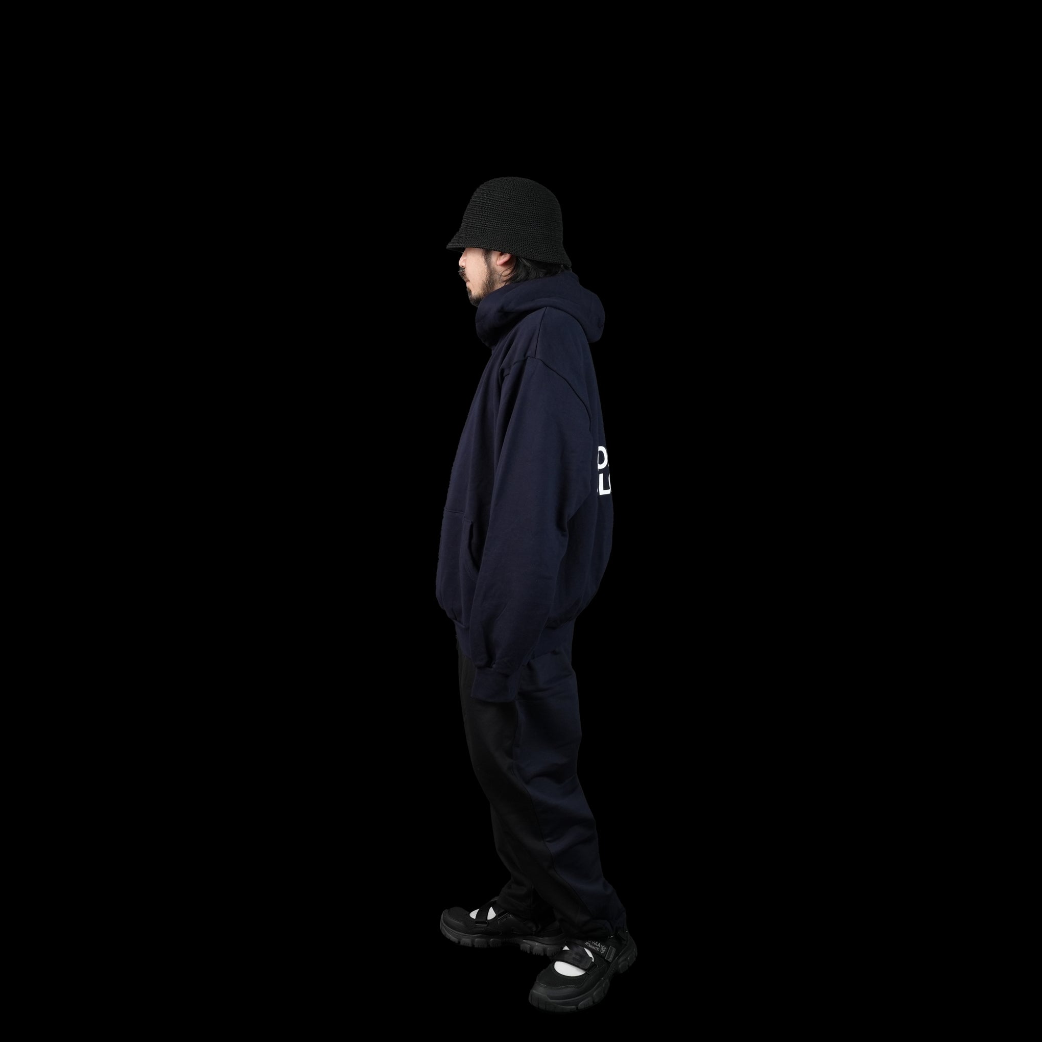 UN-002_KM_a | BACK PRINT HOODIE – Dark Navy | UNTRACE