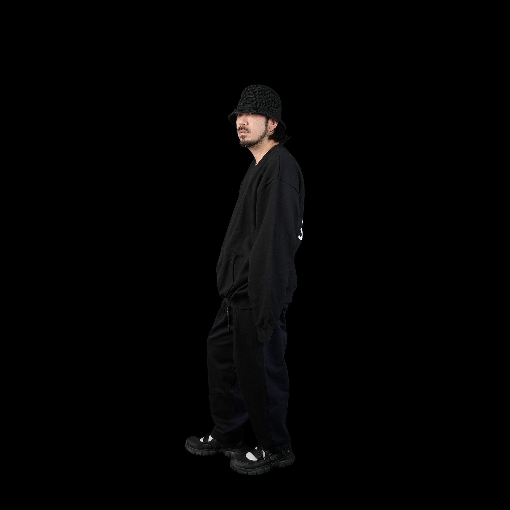 No:UN-001_KM_b | Name:BACK PRINT SWEAT | Color:Black【UNTRACE_アントレース】【archive】