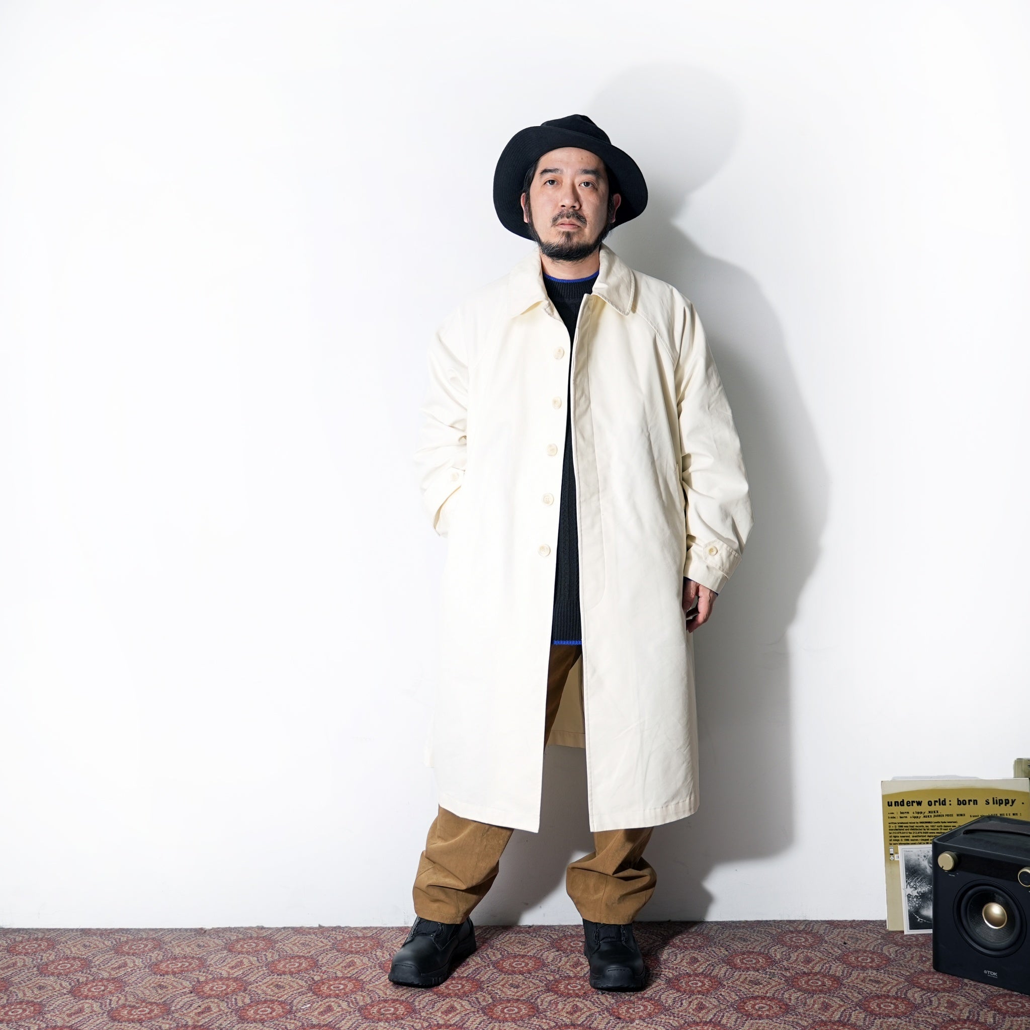 Graves_Bal Collar Coat – Offwhite / Beige / Charcoal / Black | KELEN MEN