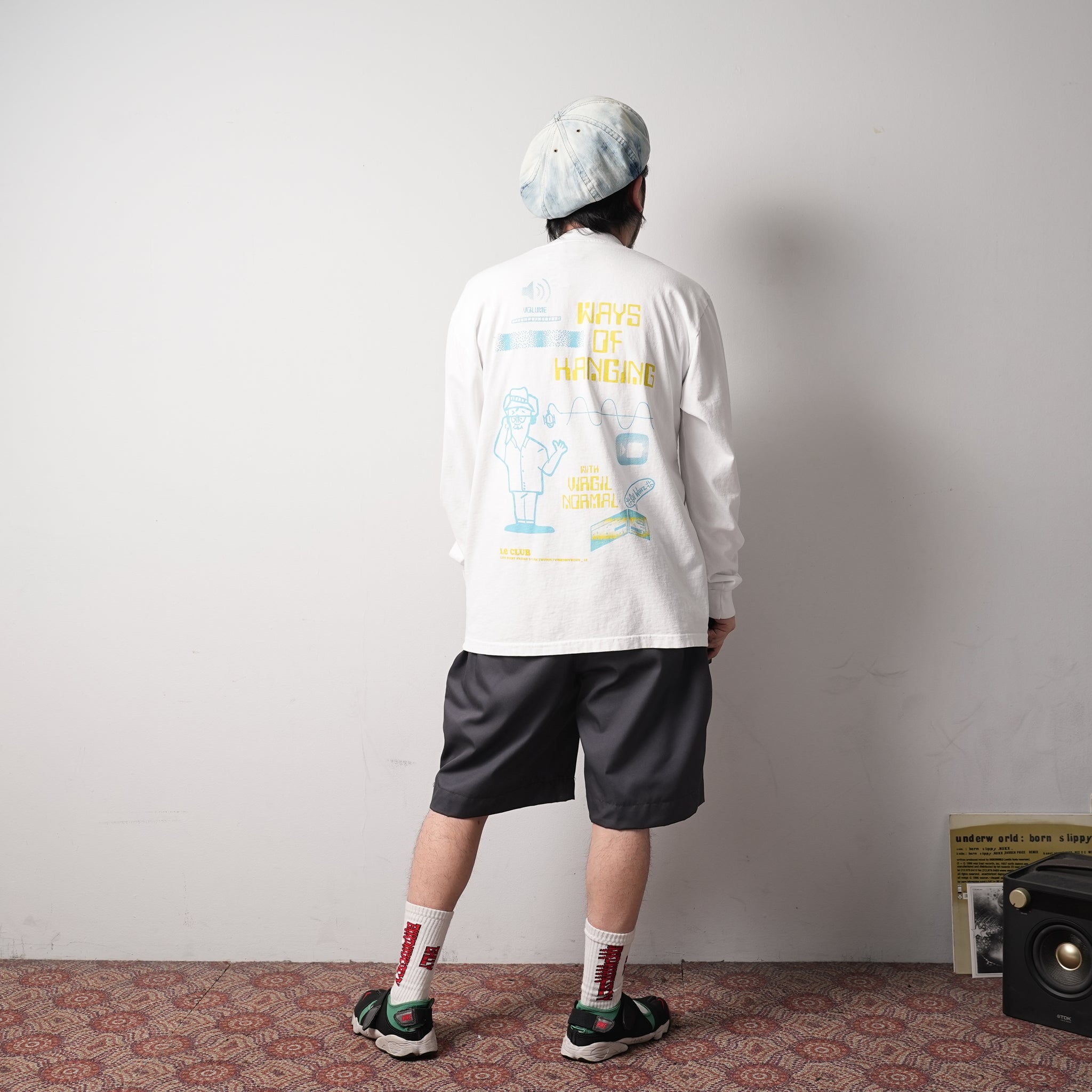 VN213 | Ways Of Hanging Ls Tee – White | VIRGIL NORMAL【ネコポス選択可能】