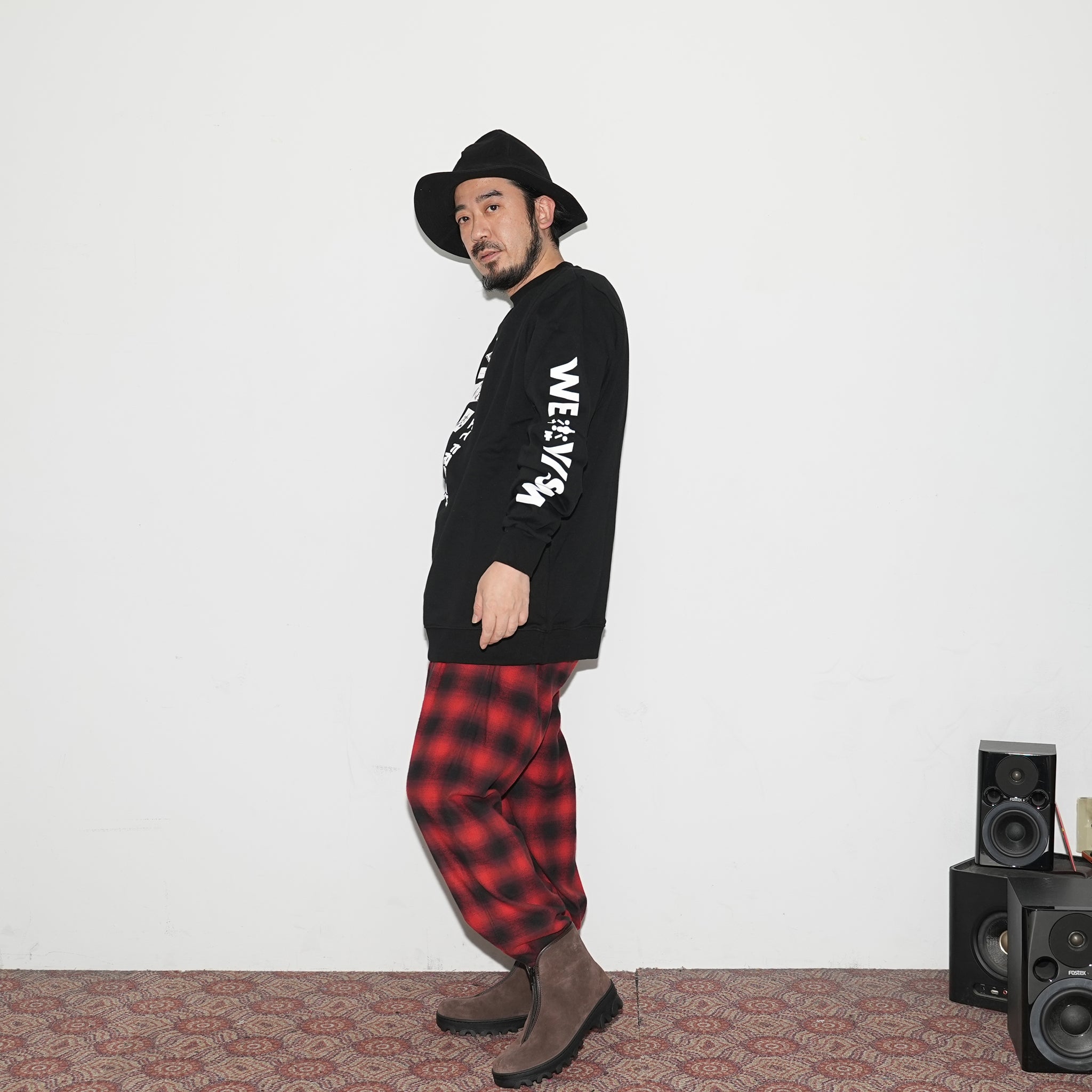 NO:WDM13R0702A | fashion-slang-top-black | WEAVISM