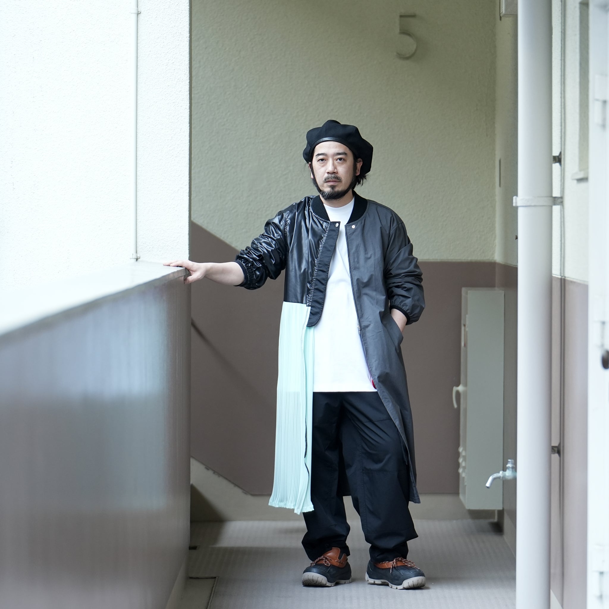 No:bsd23SS-05_b | Name:Asymmetric right coat | Color:Charcoal【BEDSIDEDRAMA_ベッドサイドドラマ】【archive】