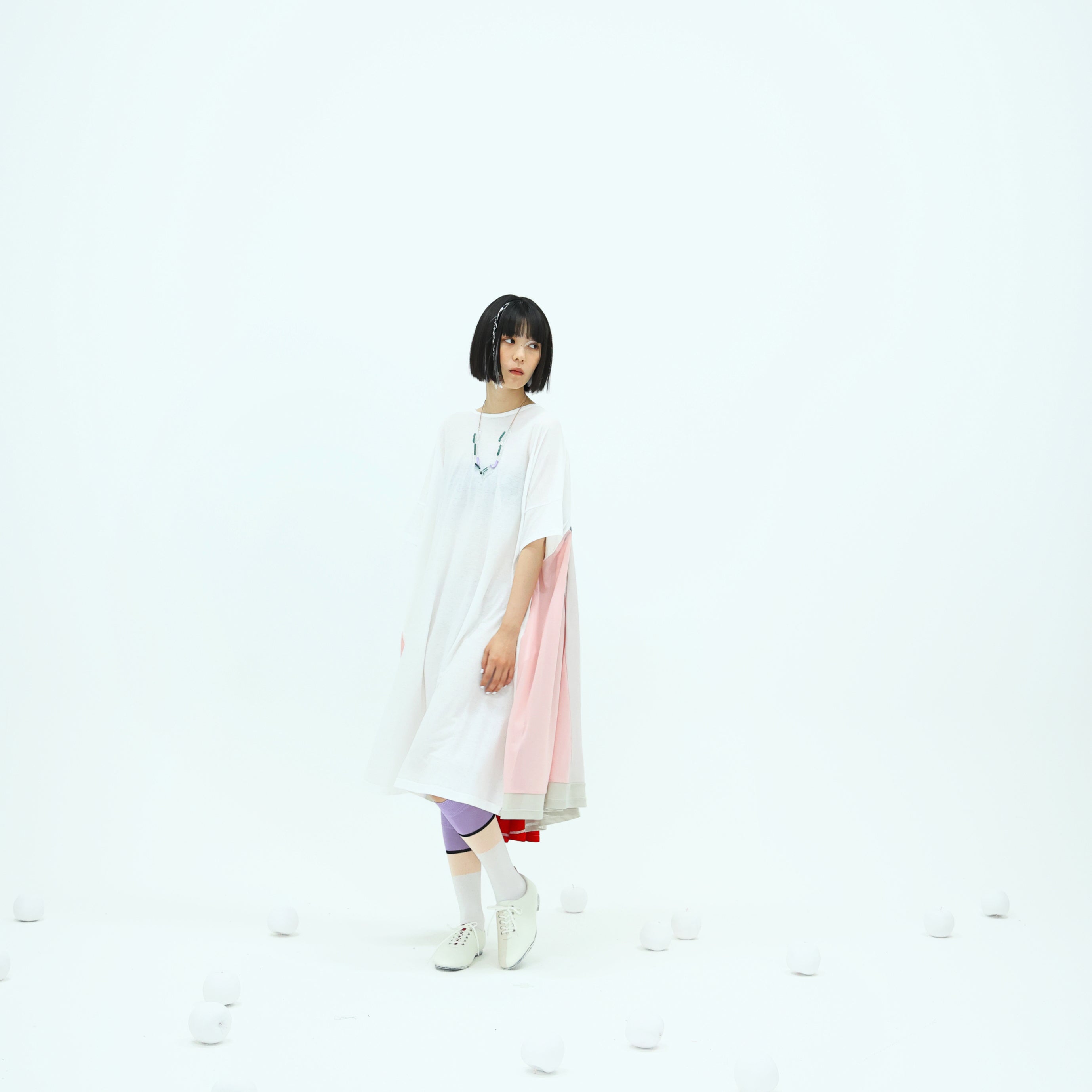 No:bsd23SS-27_a | Name:Peacock Dress tee | Color:White【BEDSIDEDRAMA_ベッドサイドドラマ】【archive】