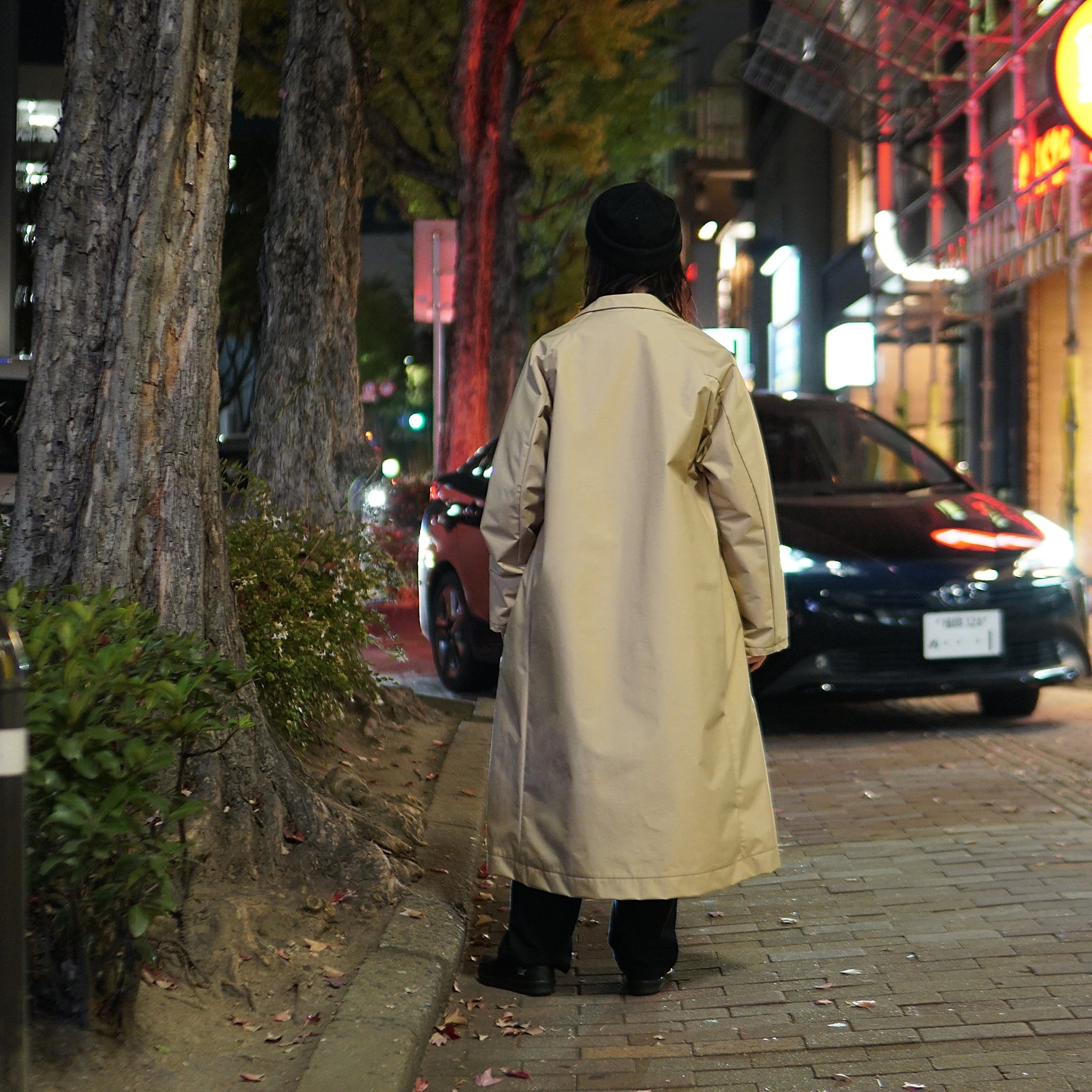PH21FW-002 | P.H.M. Long Coat – Black / Beige | POWDERHORN MOUNTAINEERING