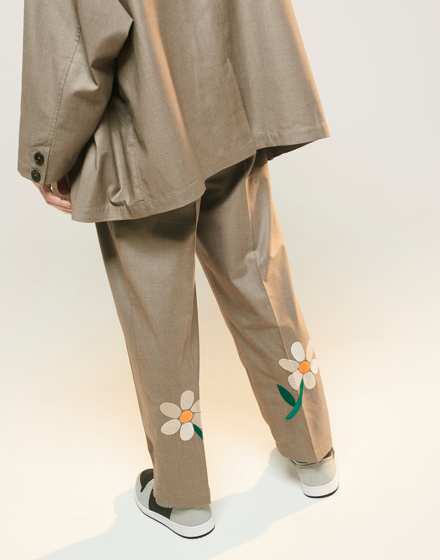 No:LL-JK01 | Name:Flower Embroidery Big Jacket | Color:Gray/Navy【EFILEVOL_エフィレボル】