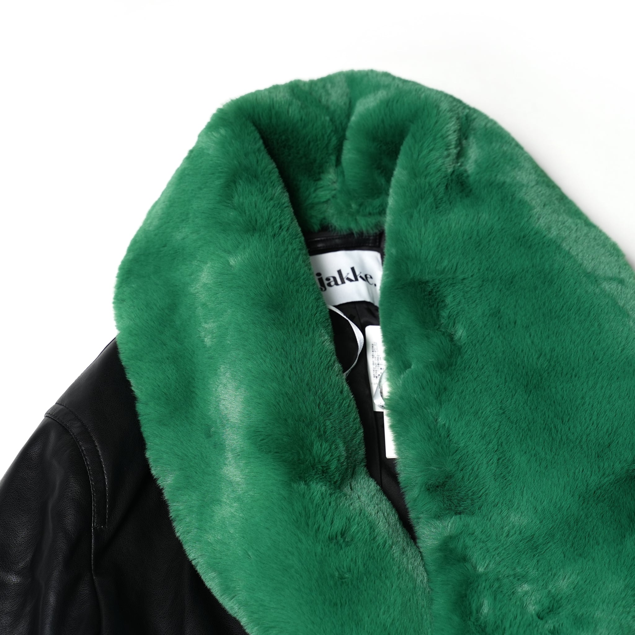 J1837BC07 | BAILEY – Black / Green Fur | Size:8 / 36 / S | JAKKE