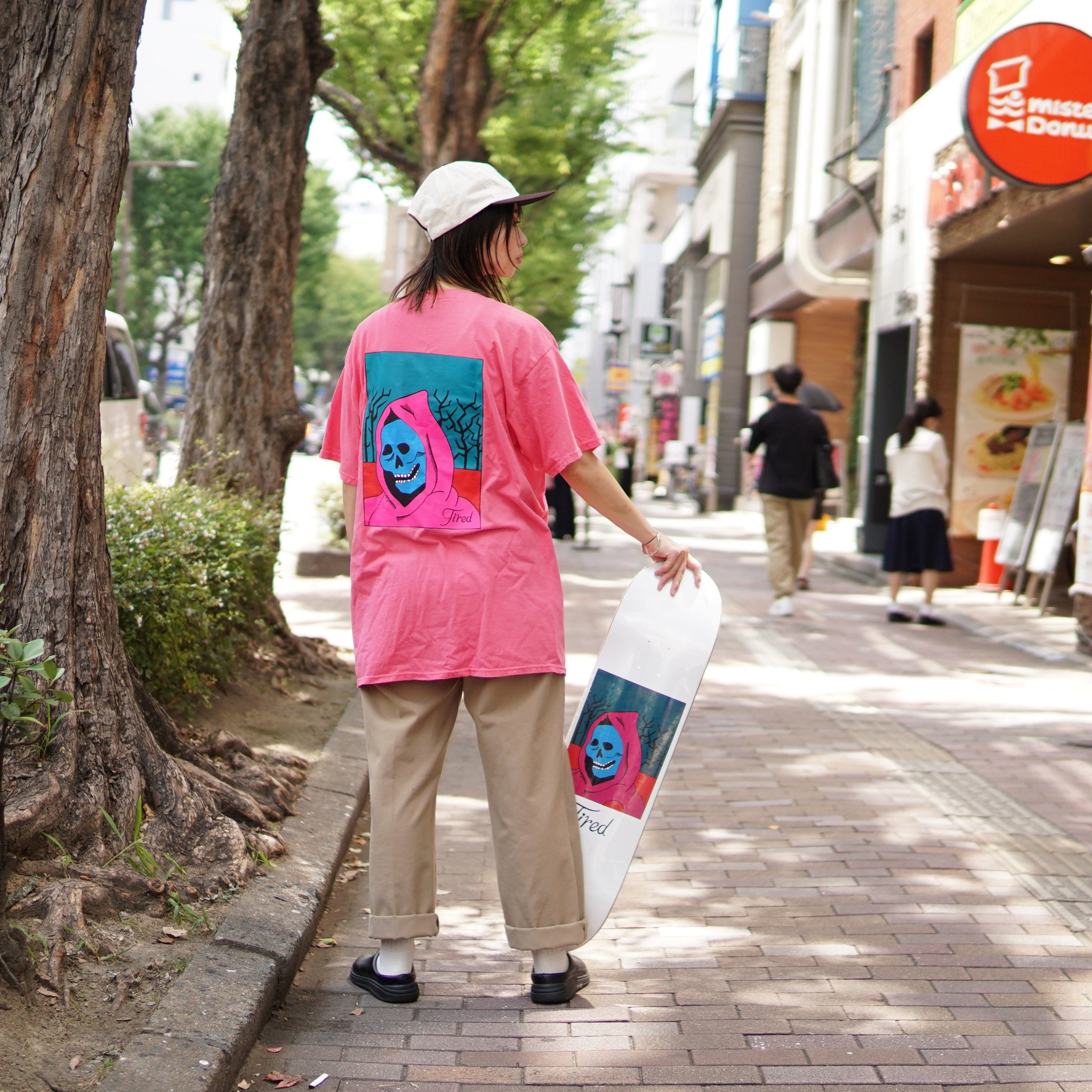 TS00175 | CREEPY SKULL SS TEE – Hot Pink | TIRED【ネコポス選択可能】