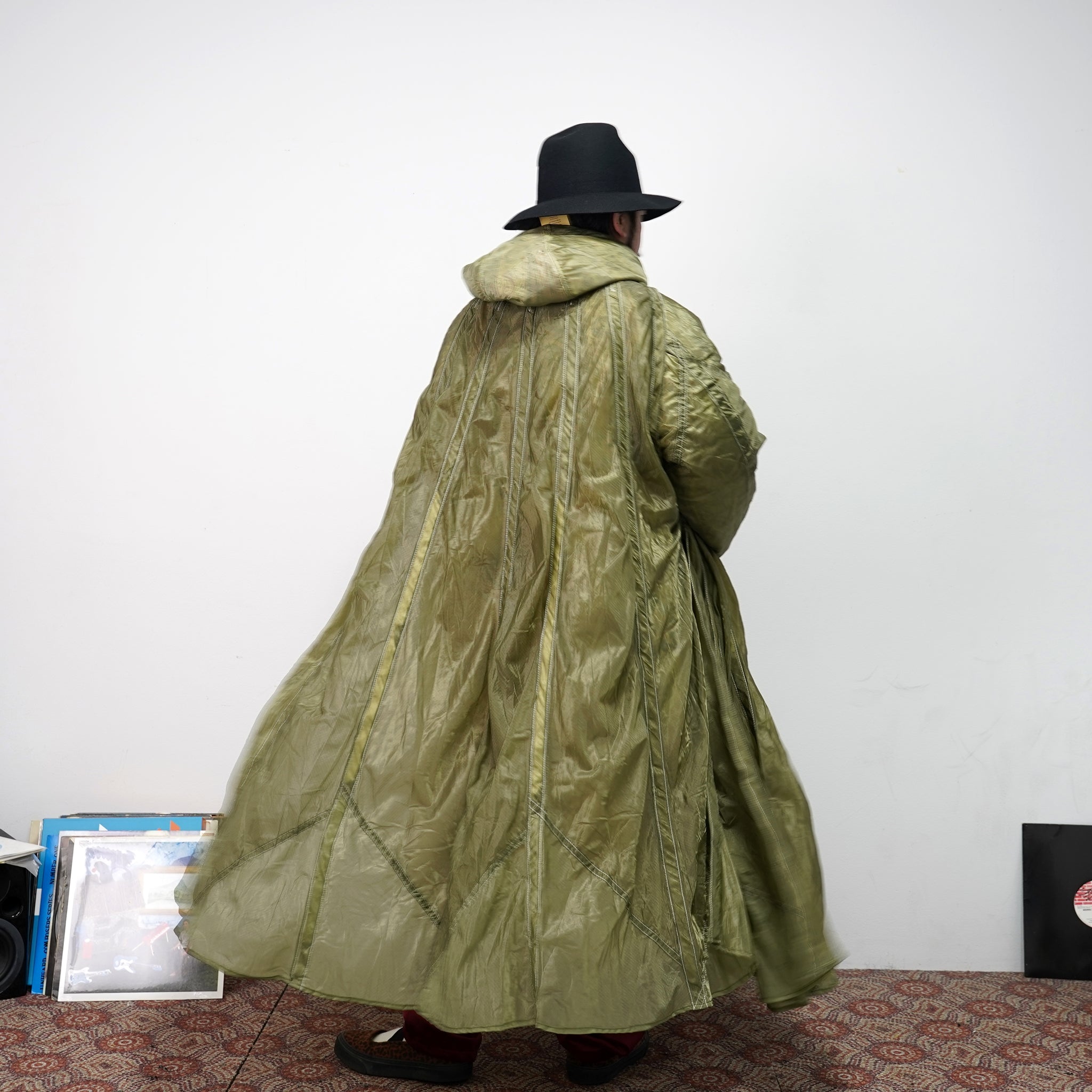 M30018 | Insulated Duffle Coat | Color:Vintage Us Army Parachute X Betro Paisley | Size:40/42【MONITALY_モニタリー】【archive】