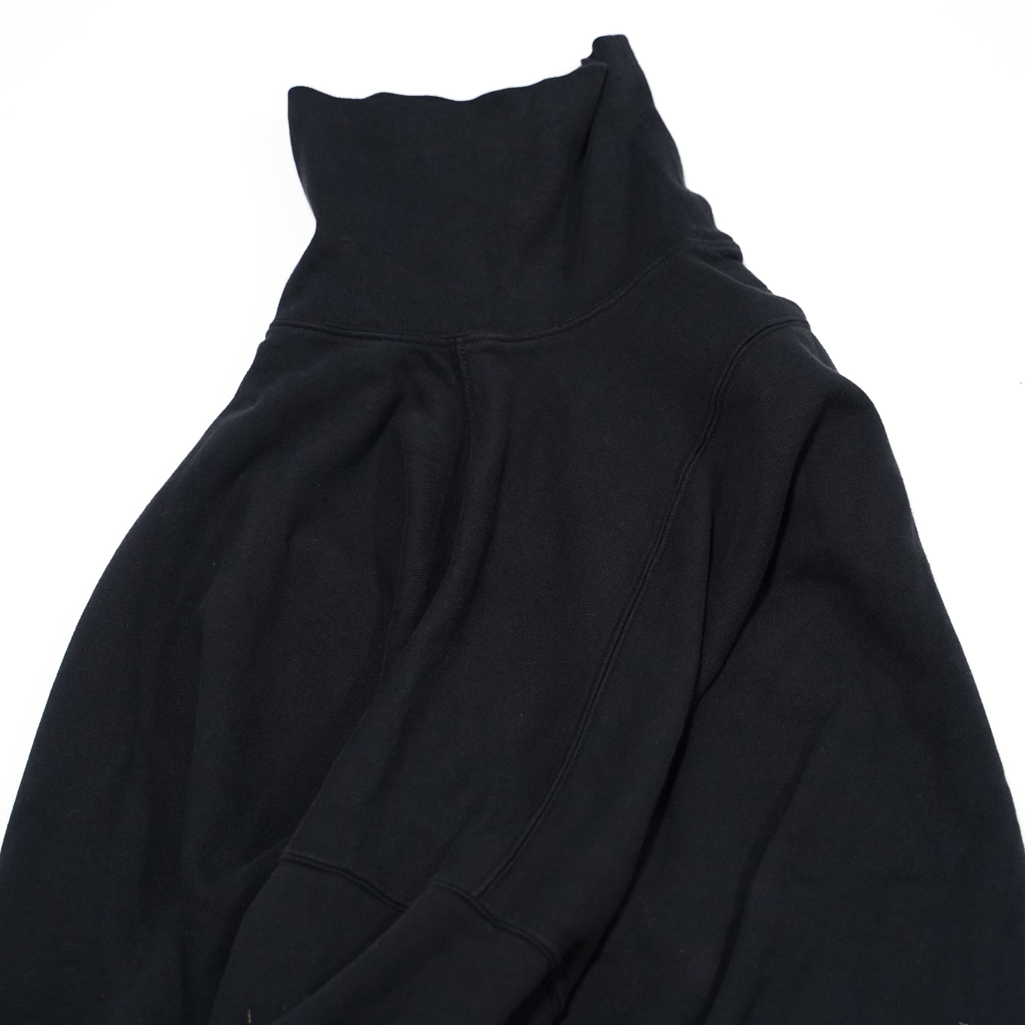 No:M30700C | Name:Turtleneck Sweatshirt | Color:Black | Size:M/L【MONITALY】-MONITALY-ADDICTION FUKUOKA