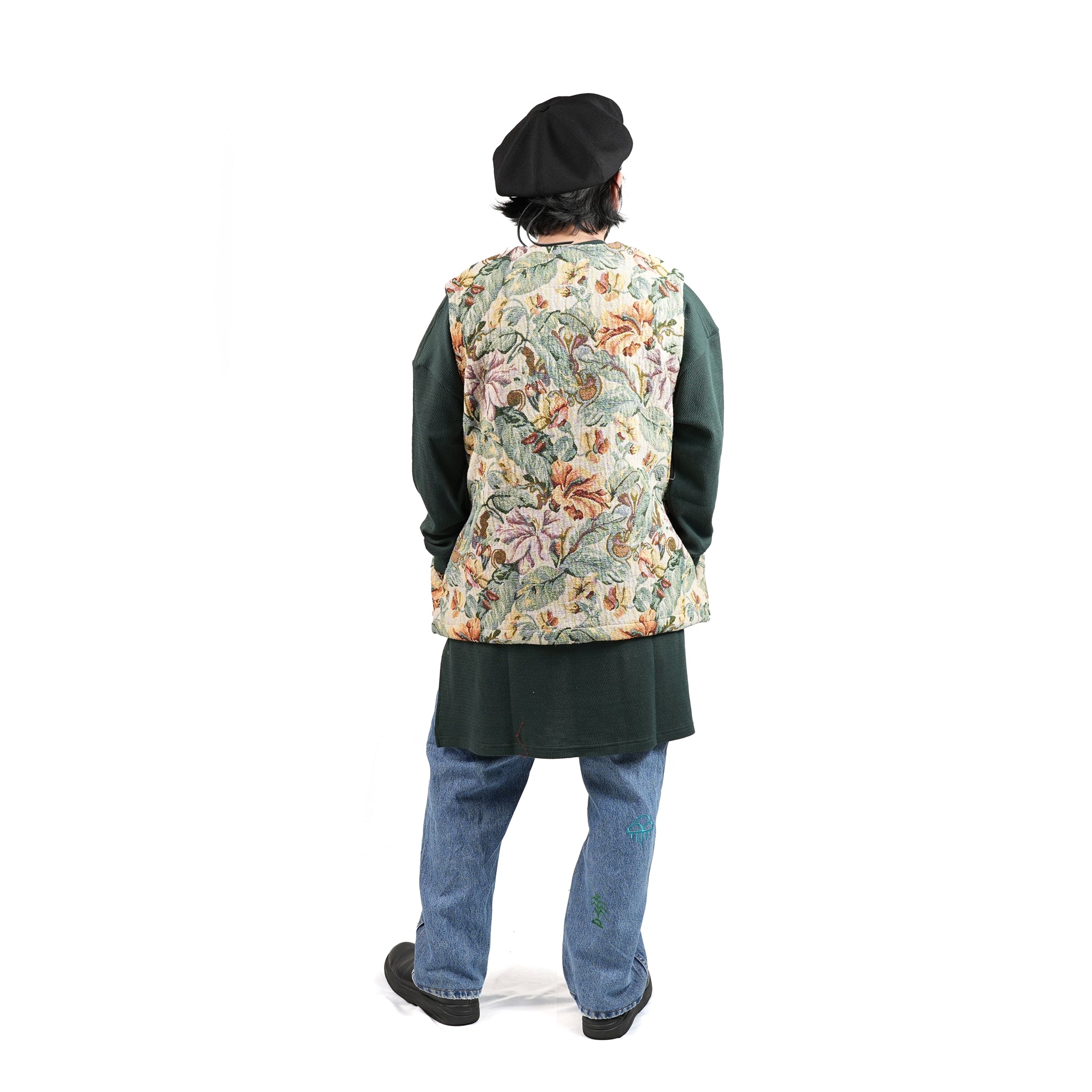 No:VOO-1118 | Name:GOBELIN VEST | Color:Beige/Green/Black【VOO_ヴォー】【archive】
