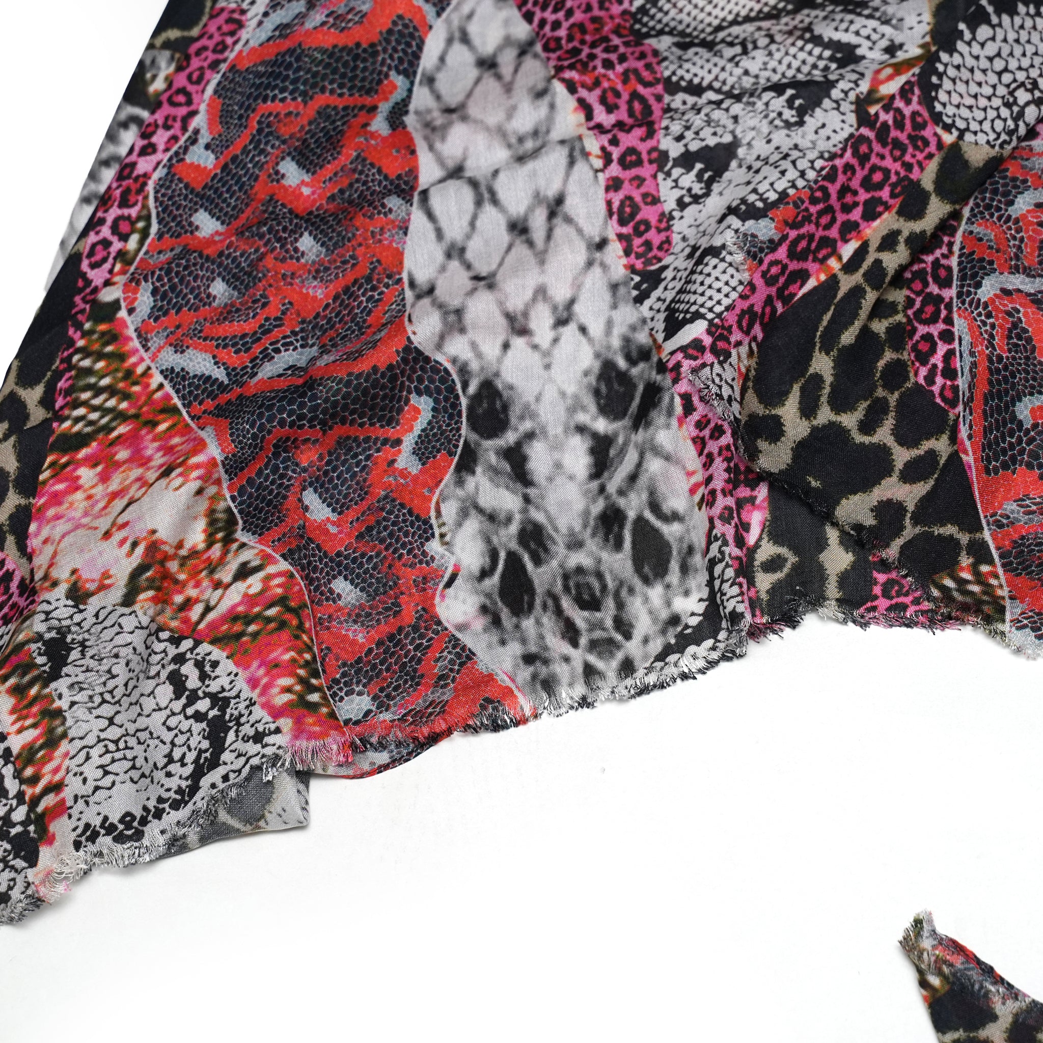 No:25135 | Name:Misfit Jungle Scarf | Color:Grey Pink【ONE TEASPOON_ワンティースプーン】【archive】