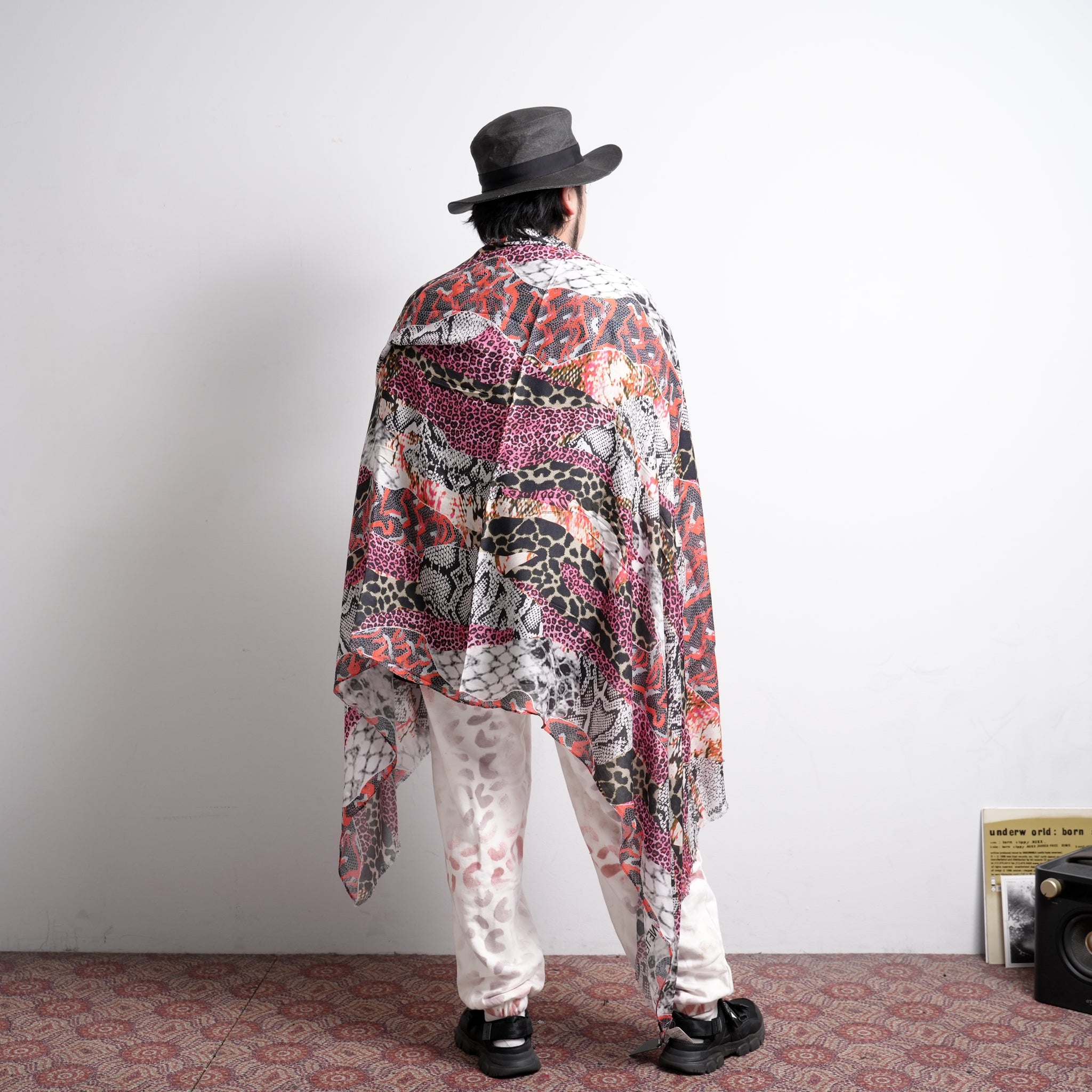 No:25135 | Name:Misfit Jungle Scarf | Color:Grey Pink【ONE TEASPOON_ワンティースプーン】【archive】