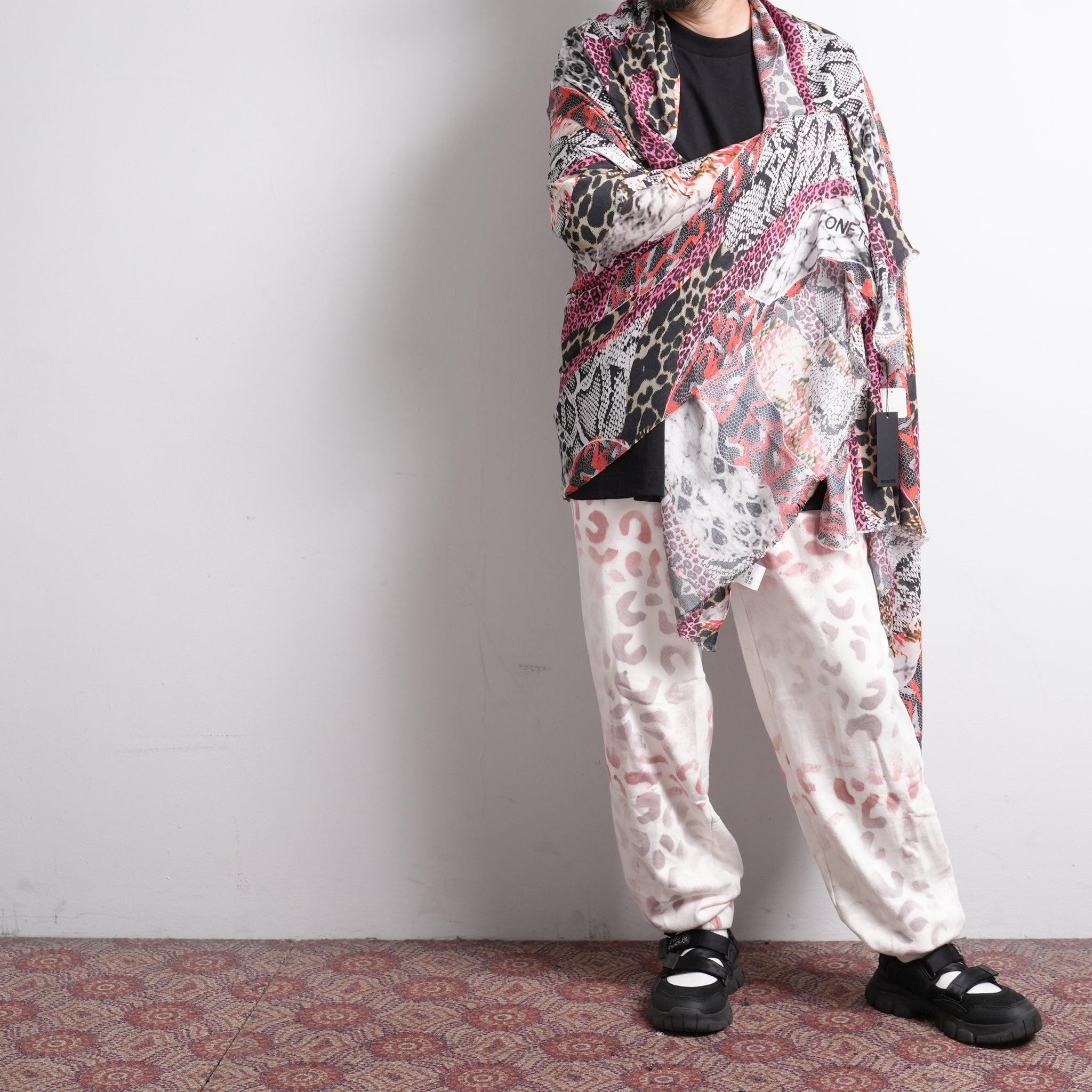 No:25135 | Name:Misfit Jungle Scarf | Color:Grey Pink【ONE TEASPOON_ワンティースプーン】【archive】