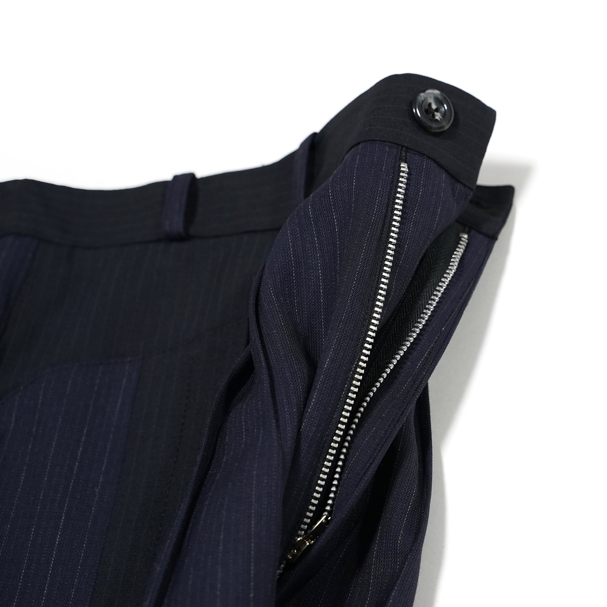 No:pw21p05 | Name:3 TUCK WOOL SLACKS | Color:Blk-Dark Purple | Size:1/2【PLATEAU STUDIO_プラトー スタジオ】【archive】