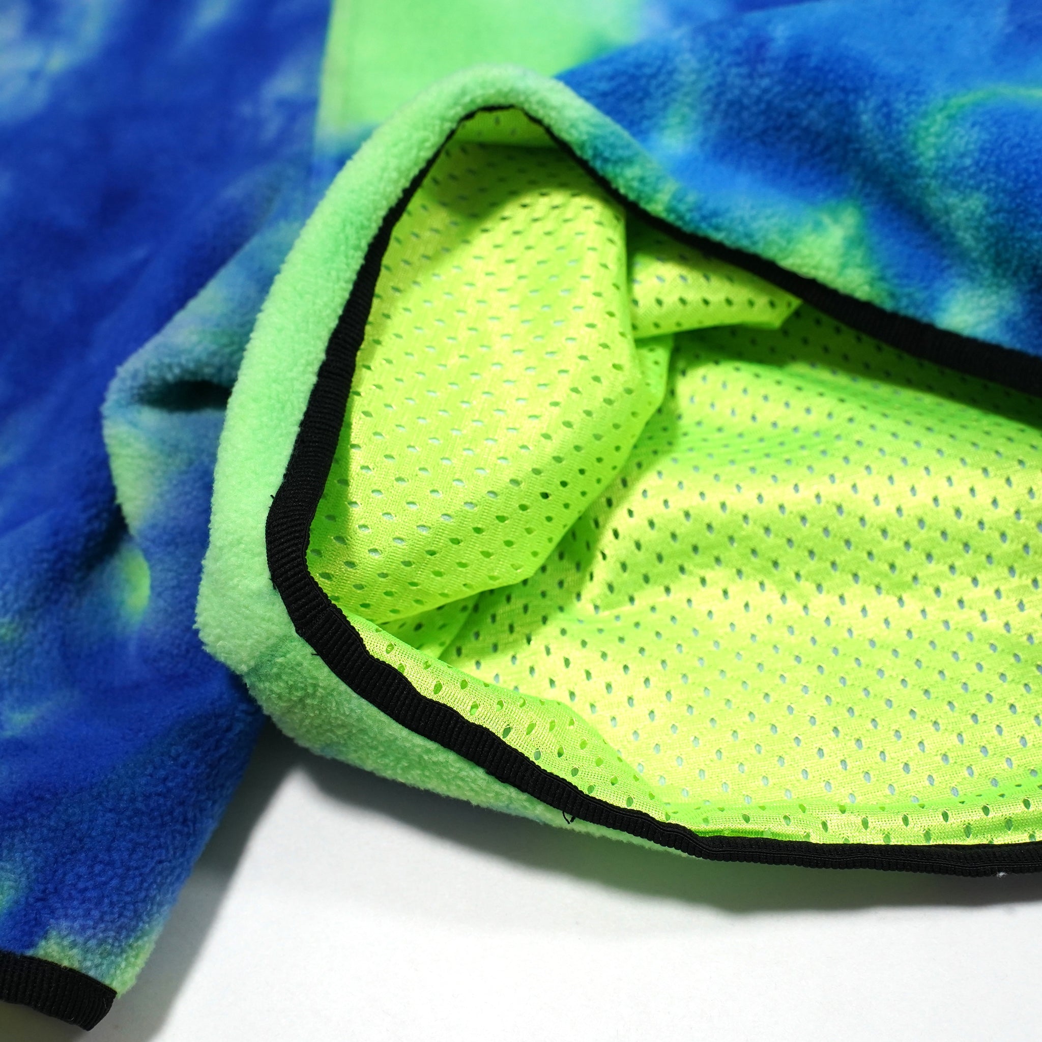 pw21s01 | TIE DYE FLEECE SHORTS | Color:Neon-Blue | Size:Free【PLATEAU STUDIO_プラトー スタジオ】