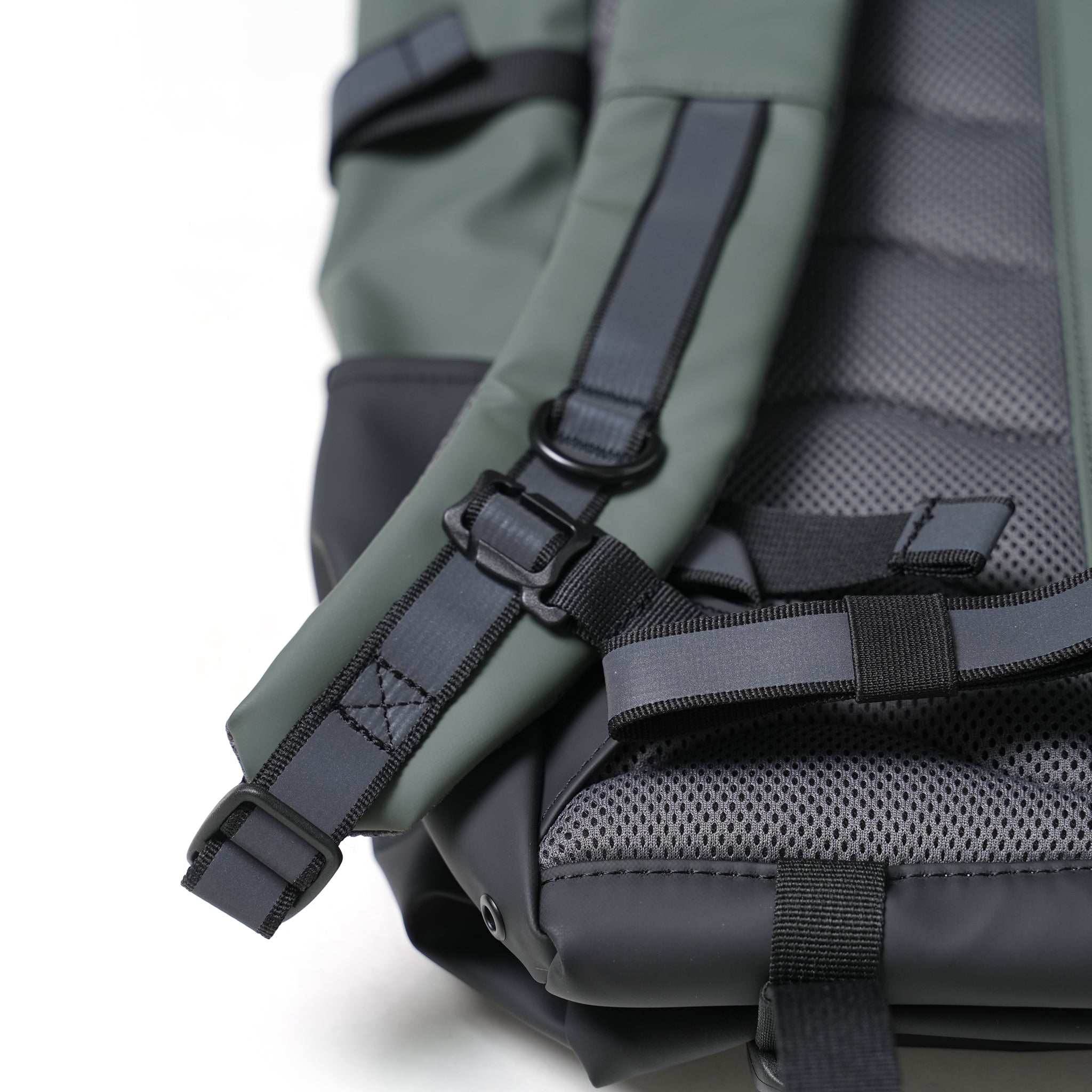 SQA2039 | RUBEN 2.0 | Color:Multi Black/Lichen Green【SANDQVIST_サンドクヴィスト】
