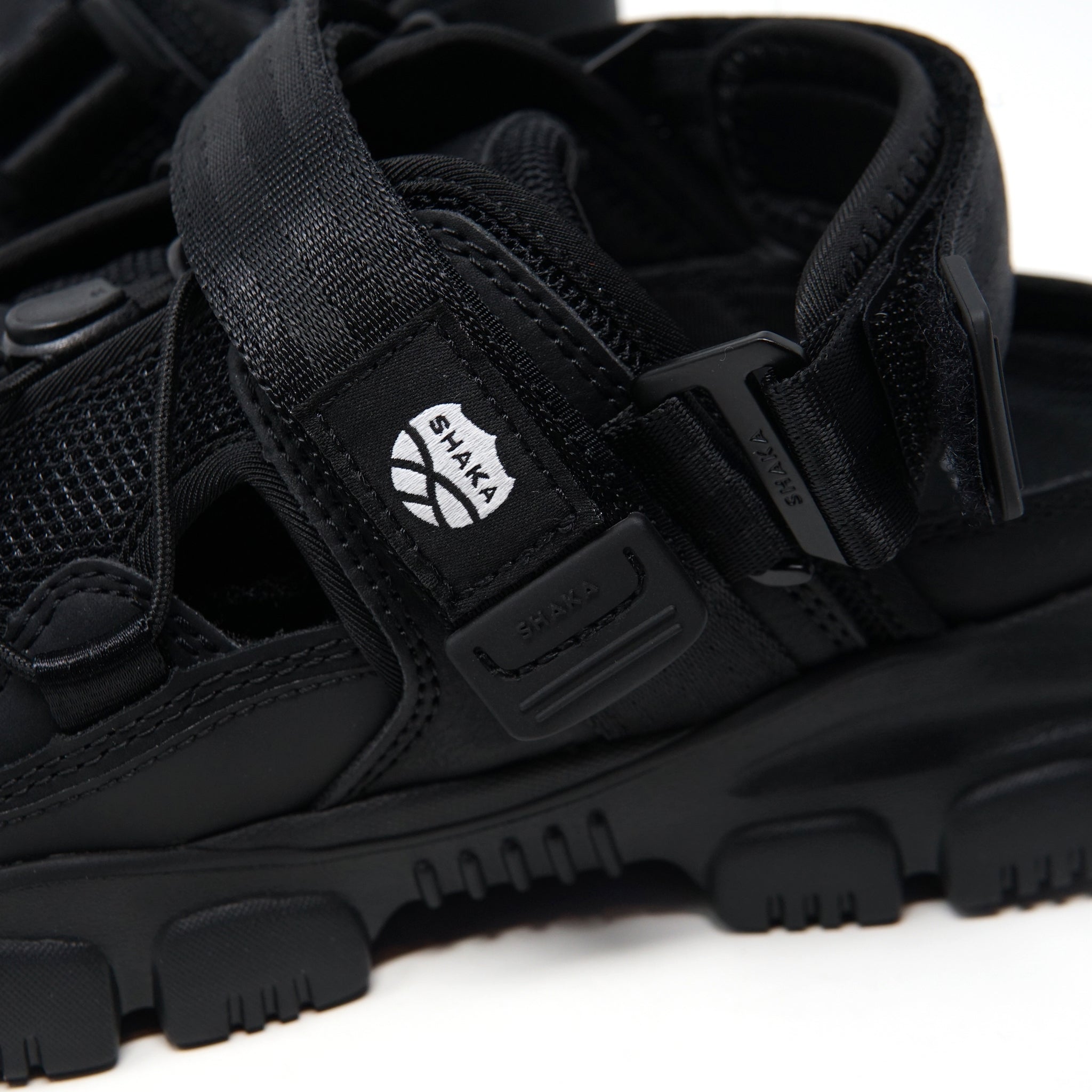 SK-240A | TABLE MOUNTAIN AT NEW | Color:Black 00U【SHAKA_シャカ】