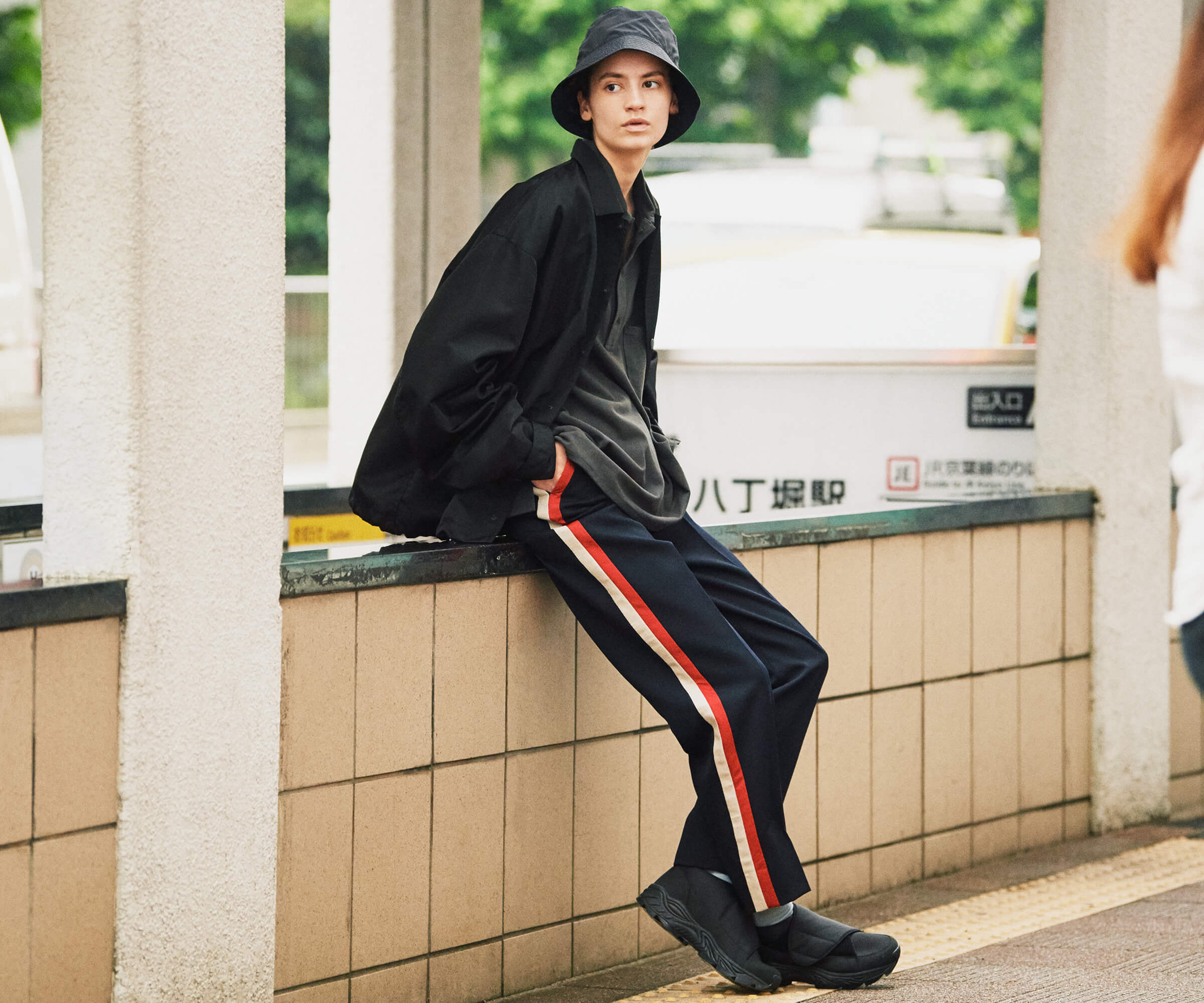 ET006 | UNIVE ユニーブ | Color:Black【810S_エイトテンス】【MOONSTAR_ムーンスター】