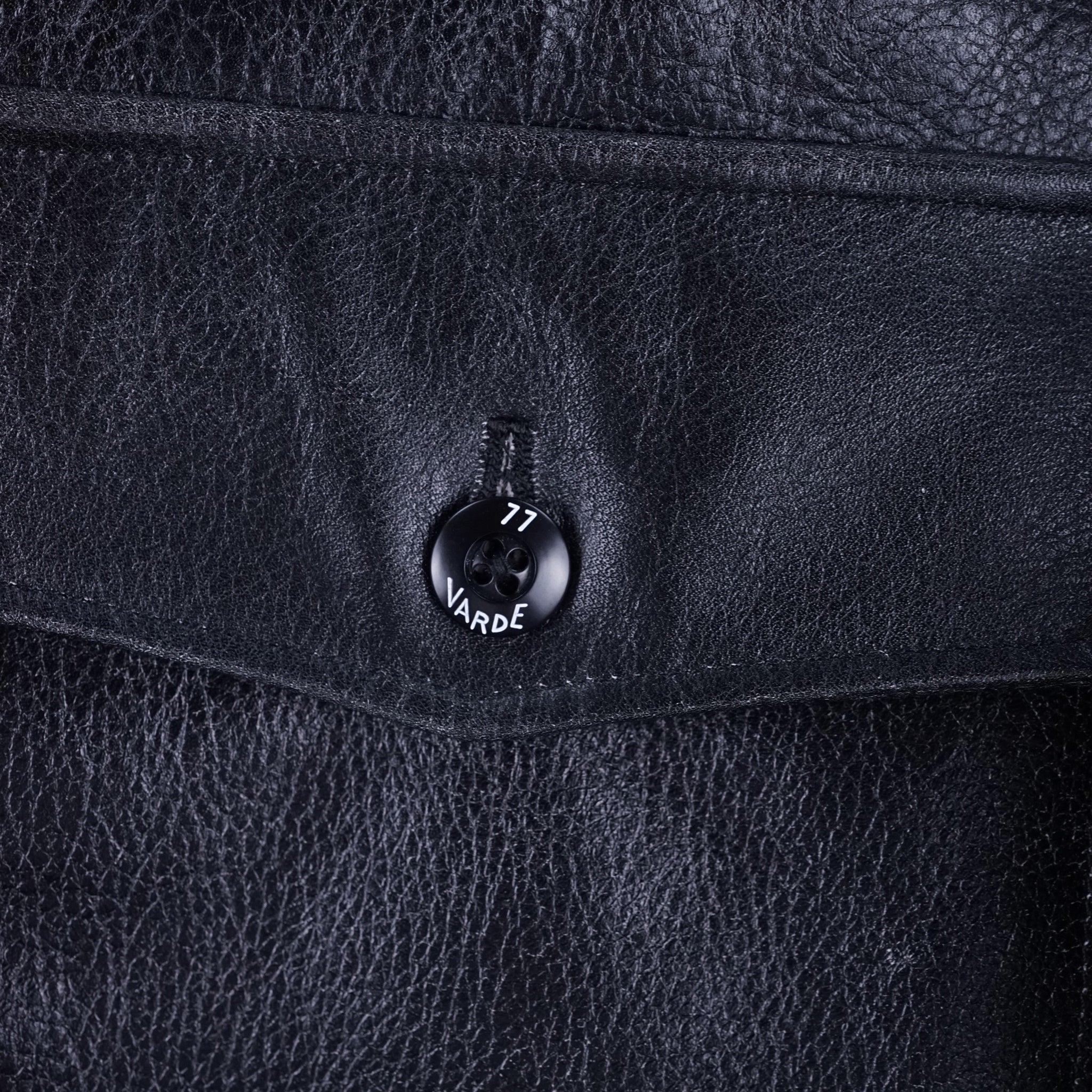 Crack leather double wide jacketBlack | VARDE77