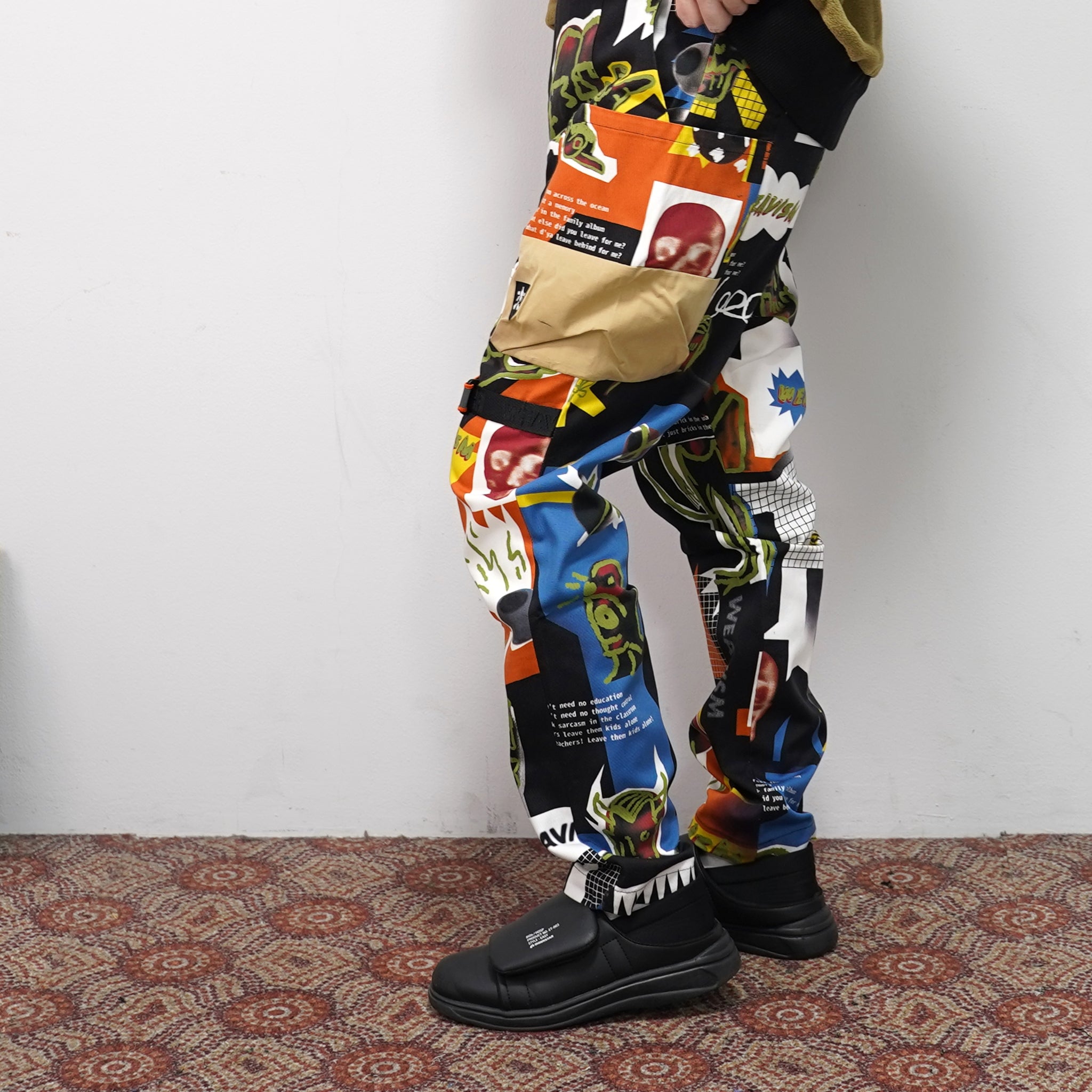 No:WDM20R0812C | Name:Pants With Side Flaps And Large Patch Pockets | Color:Punkart | Size:M/L【WEAVISM_ウィーヴィズム】【archive】