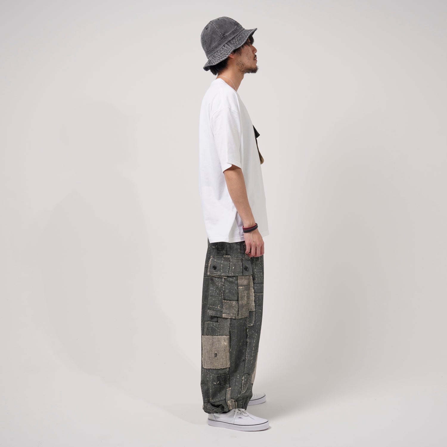 Balloon Wide Cargo Pants (DENIM PATCHWORK) – DENIM PATCHWORK | Size:Free | EFFECTEN