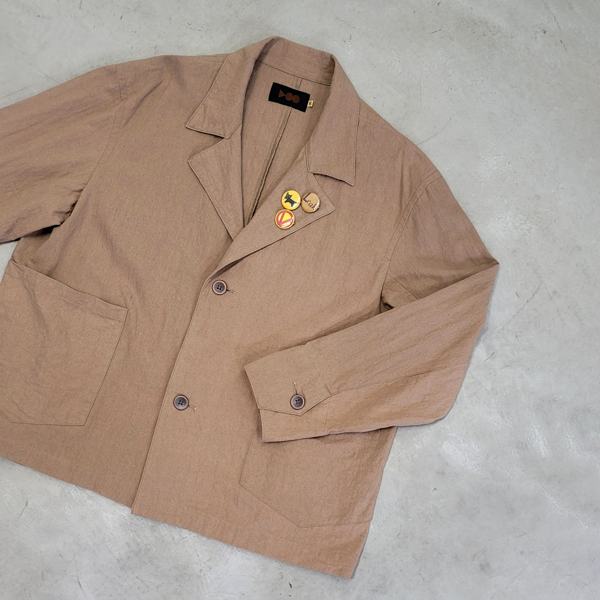 VOO-1222_Camel | LINEN 2B JKT | Color:Camel【VOO_ヴォー】【入荷予定アイテム・入荷連絡可能】