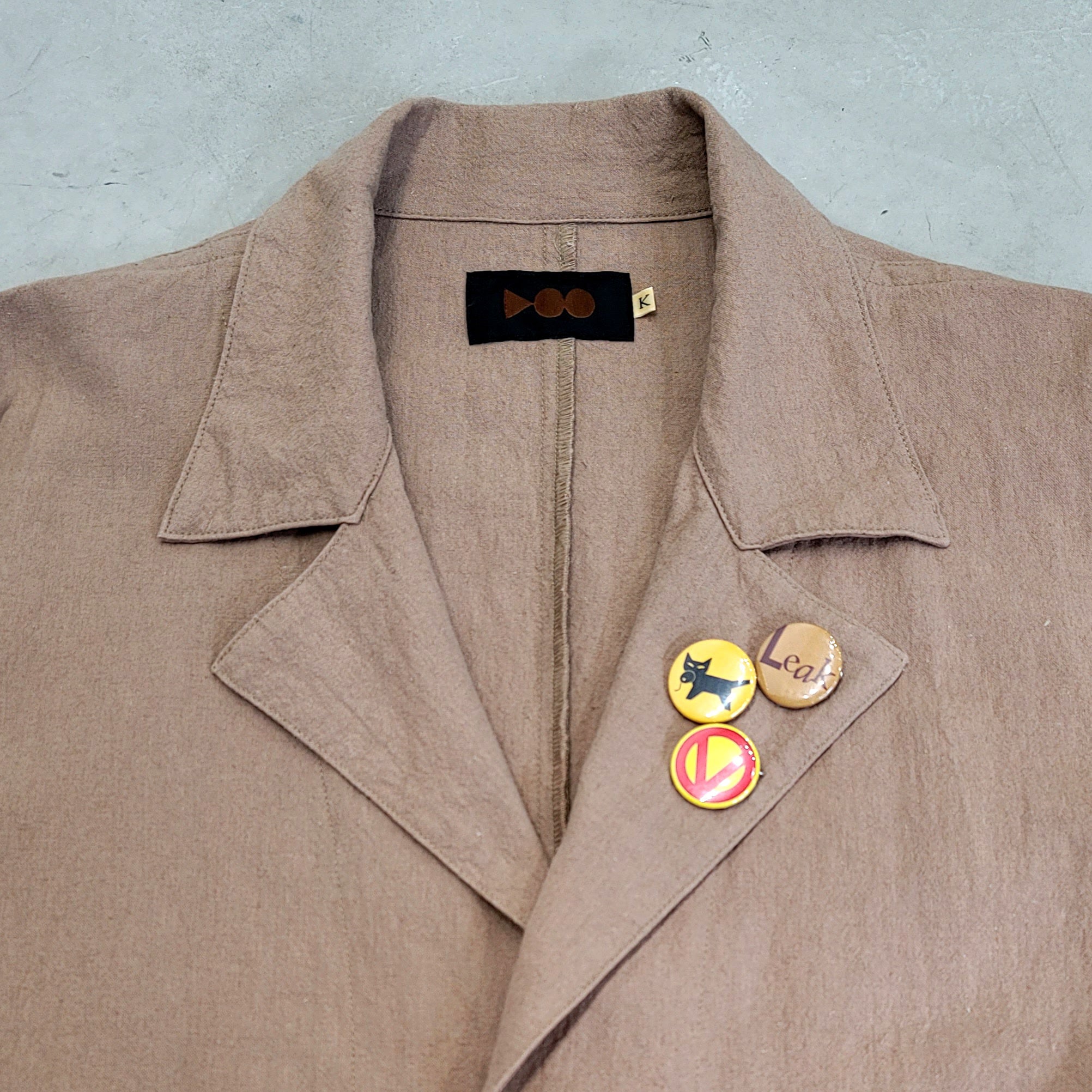 VOO-1222_Camel | LINEN 2B JKT | Color:Camel【VOO_ヴォー】【入荷予定アイテム・入荷連絡可能】