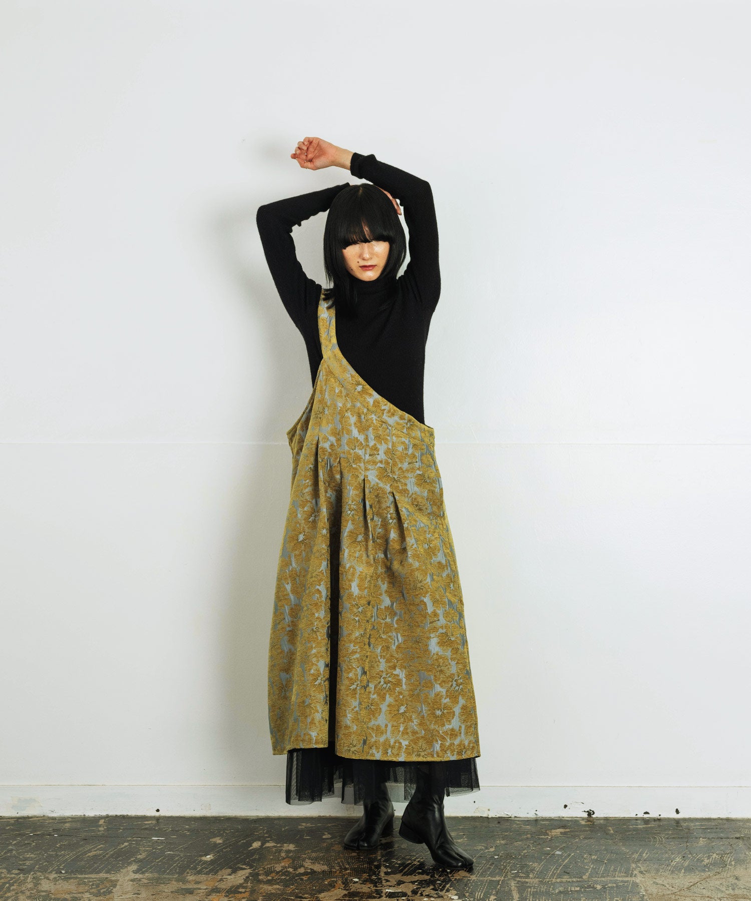 217154_Green | Metallic Jacquard Asymmetric Jumper Skirt | Color:Green【APHLOTUS_アプロタス】