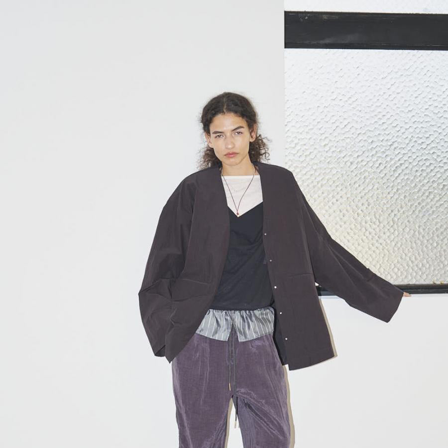 ノーカラーシャツブルゾン | Color_Black | No_26153-6559D_Black【ANGELINA_アンジェリーナ】【入荷予定アイテム・入荷連絡可能】