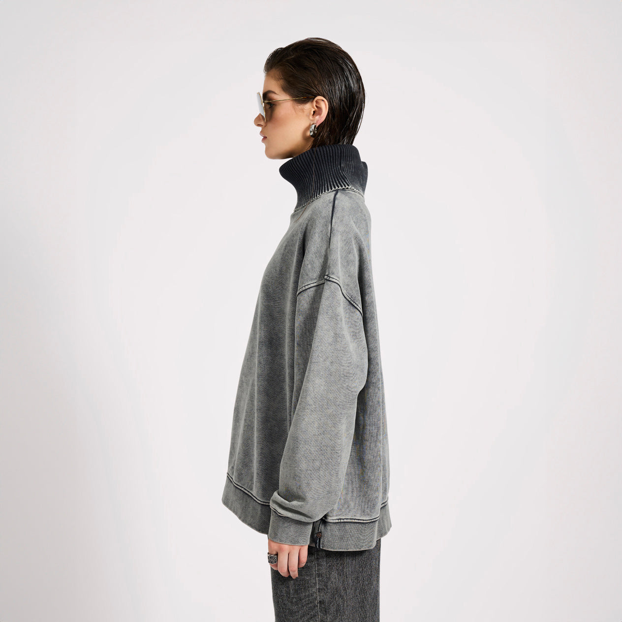 FLEECE ROLL NECK SWEATER | Color_Worn Black | No_27121_worn black【ONE TEASPOON_ワンティースプーン】【入荷予定アイテム・入荷連絡可能】