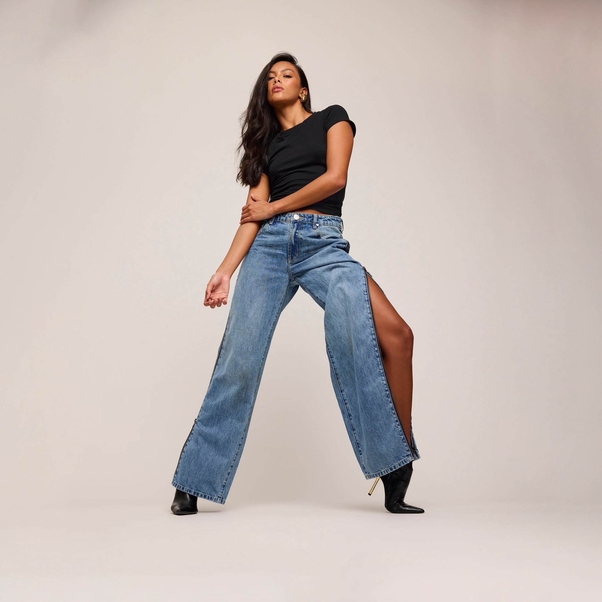 LOW RIDERS LOW WAIST WIDE LEG ZIPPED DENIM JEANS | Color_Pretty Blue | No_27302_Pretty Blue【ONE TEASPOON_ワンティースプーン】