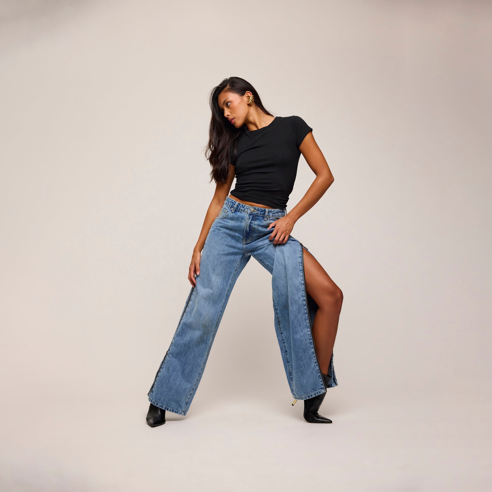 LOW RIDERS LOW WAIST WIDE LEG ZIPPED DENIM JEANS | Color_Pretty Blue | No_27302_Pretty Blue【ONE TEASPOON_ワンティースプーン】