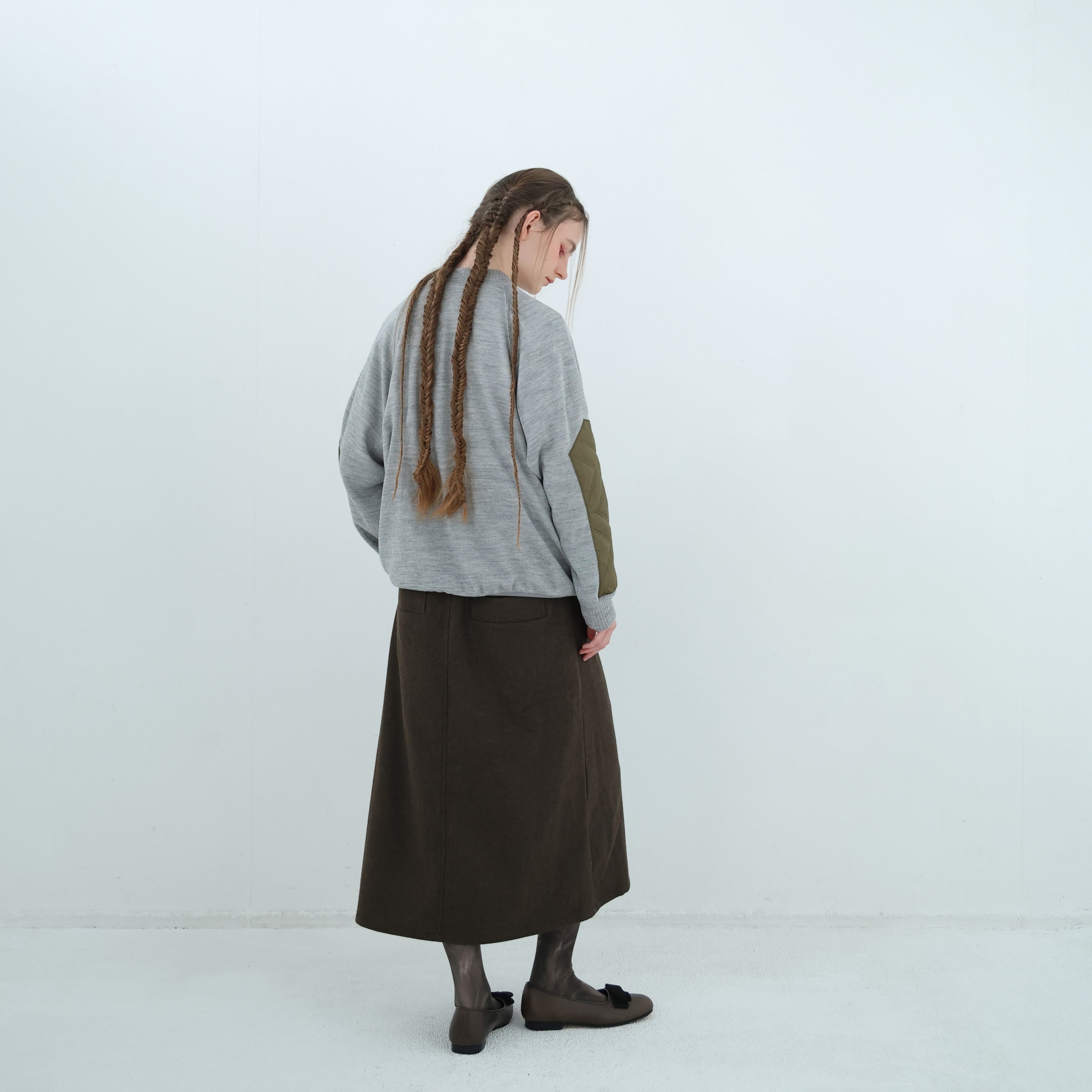 Quilt Patch Pulover – Grey | BEDSIDEDRAMA | 入荷予定アイテム