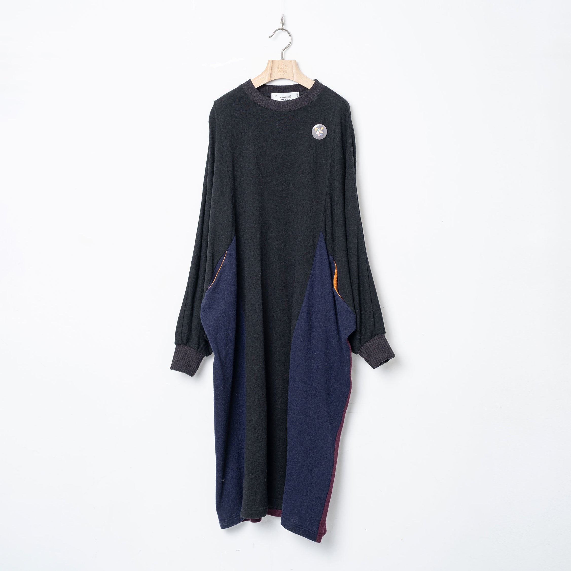 Pattern Switch Wide Dress – Black | BEDSIDEDRAMA | 入荷予定アイテム