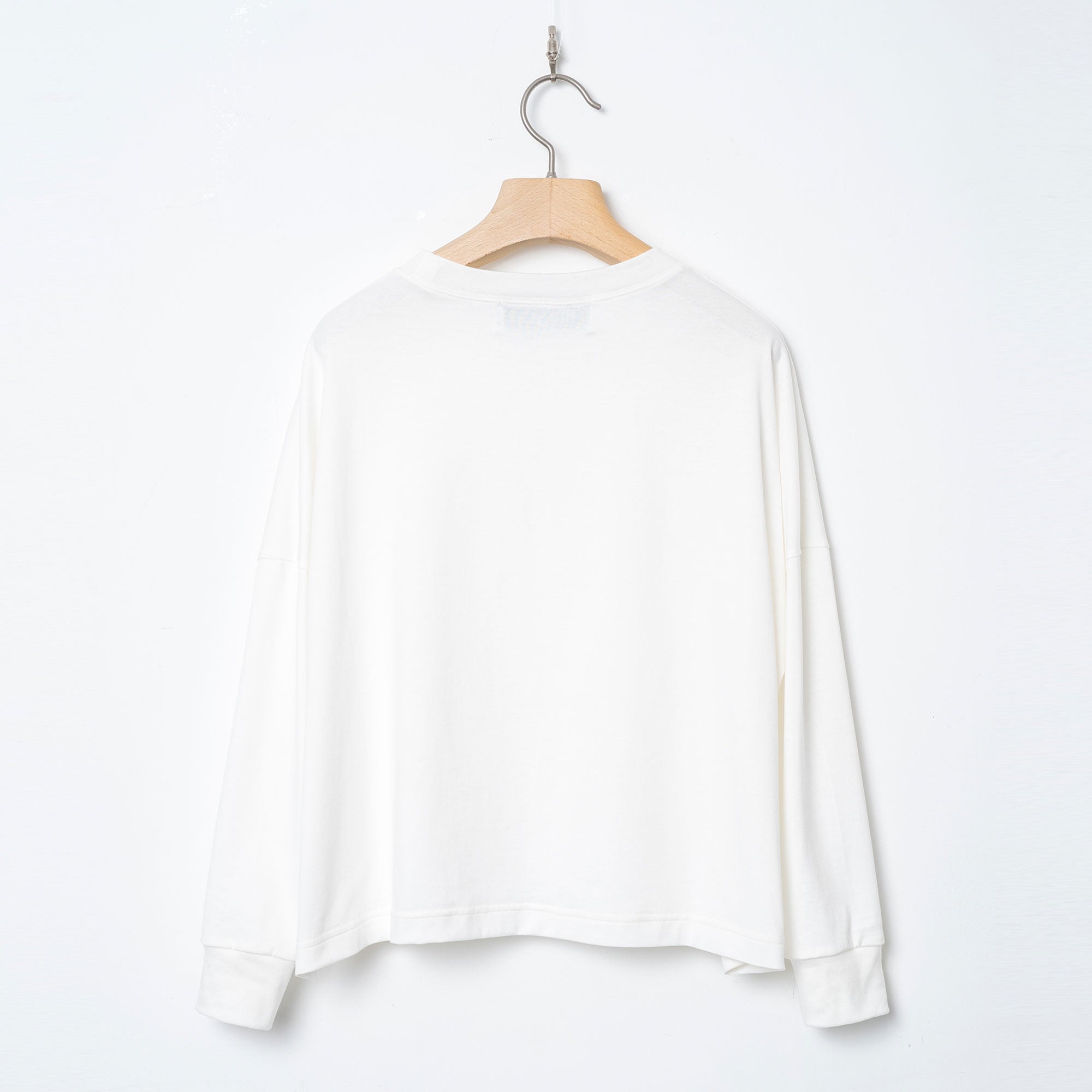CATBERUS Wide Pullover – White | BEDSIDEDRAMA | 入荷予定アイテム