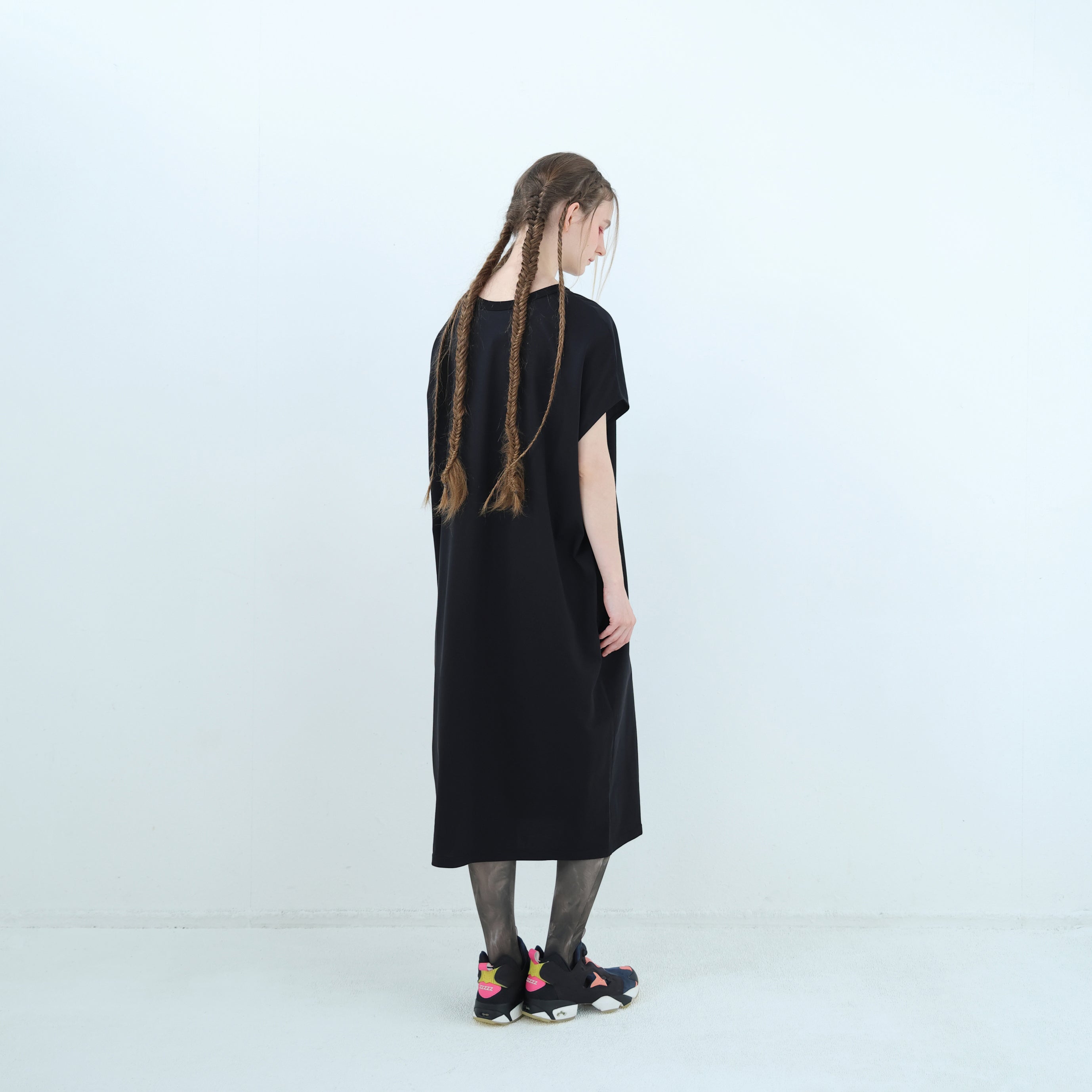 CATBERUS Dress Tee – Black | BEDSIDEDRAMA | 入荷予定アイテム