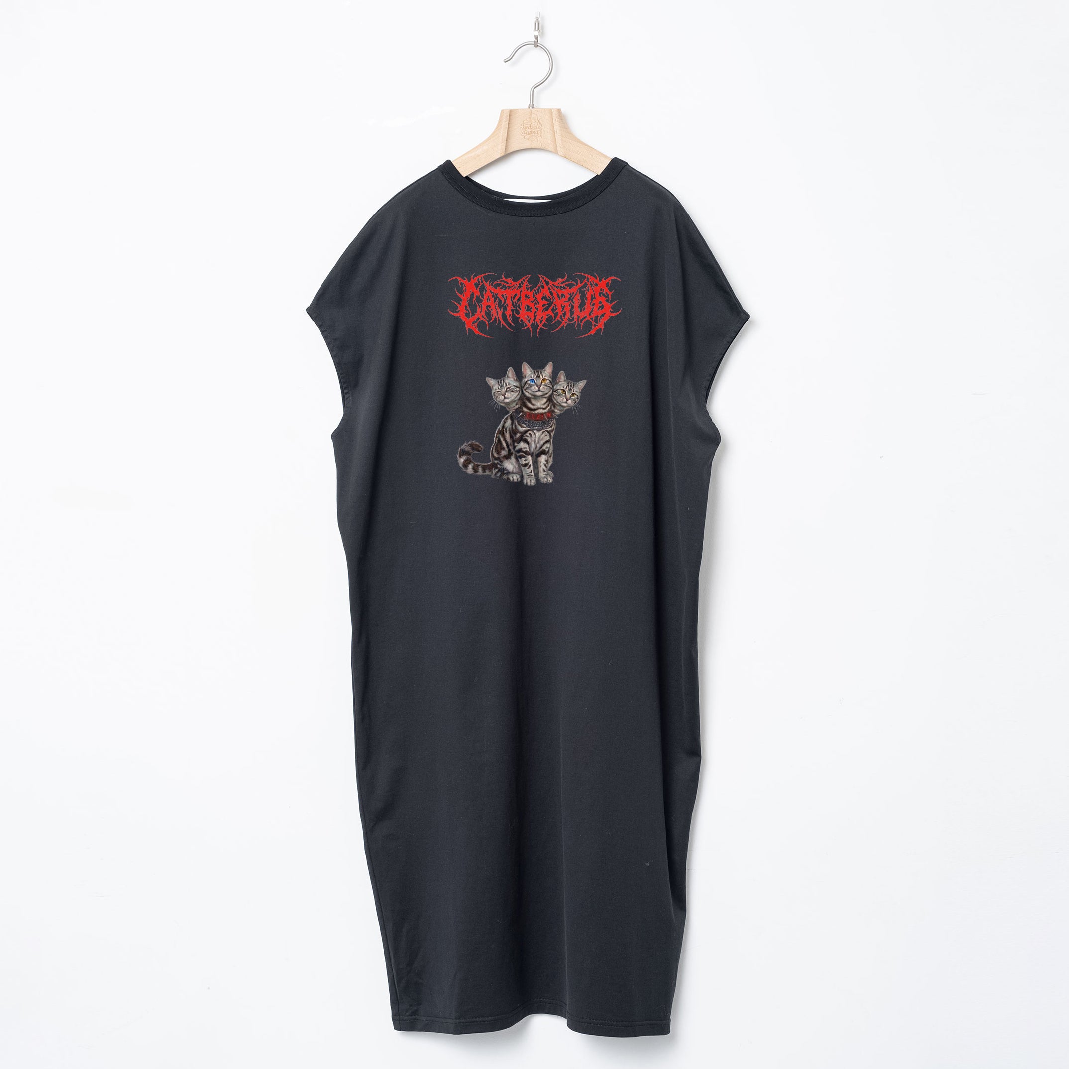 CATBERUS Dress Tee – Black | BEDSIDEDRAMA | 入荷予定アイテム