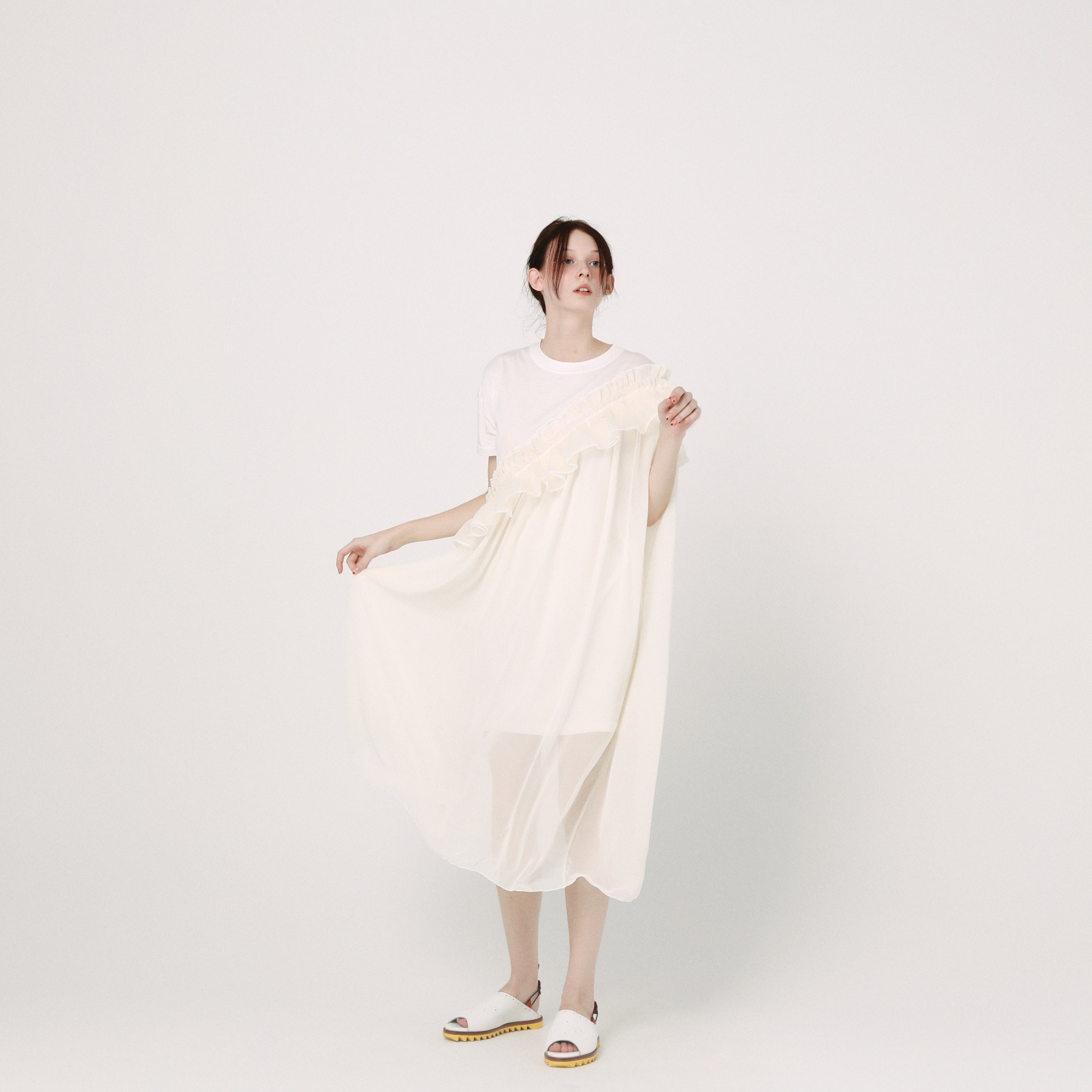 Tutu Frill Tee Dress | Color_White | No_BSD26SS-08_White【BEDSIDEDRAMA_ベッドサイドドラマ】【入荷予定アイテム・入荷連絡可能】