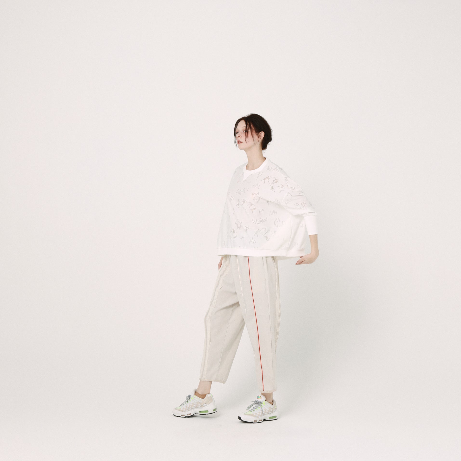 Dancing Lace Pullover | Color_White | No_BSD26SS-11_White【BEDSIDEDRAMA_ベッドサイドドラマ】【入荷予定アイテム・入荷連絡可能】