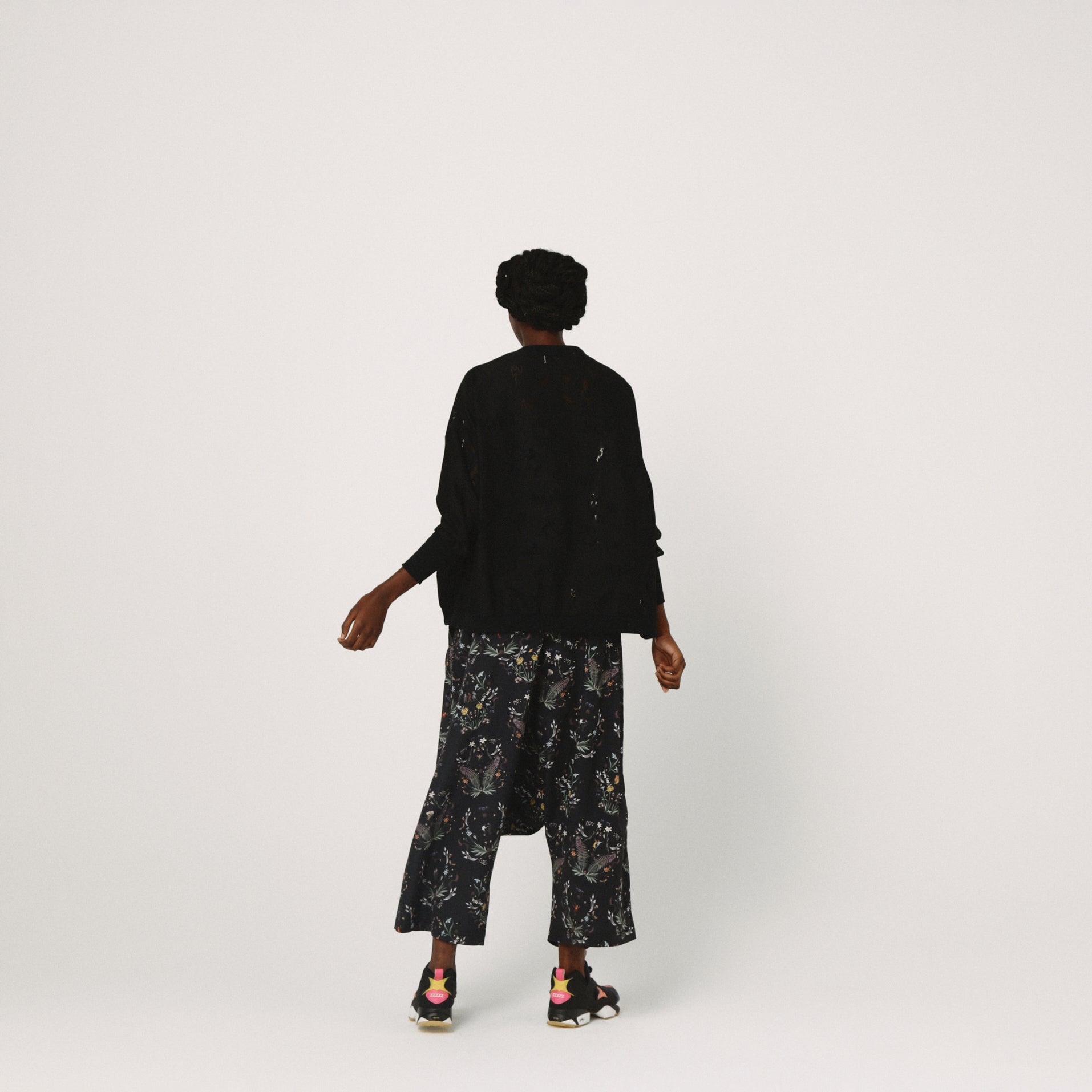 Dancing Lace Pullover | Color_Black | No_BSD26SS-11_Black【BEDSIDEDRAMA_ベッドサイドドラマ】【入荷予定アイテム・入荷連絡可能】