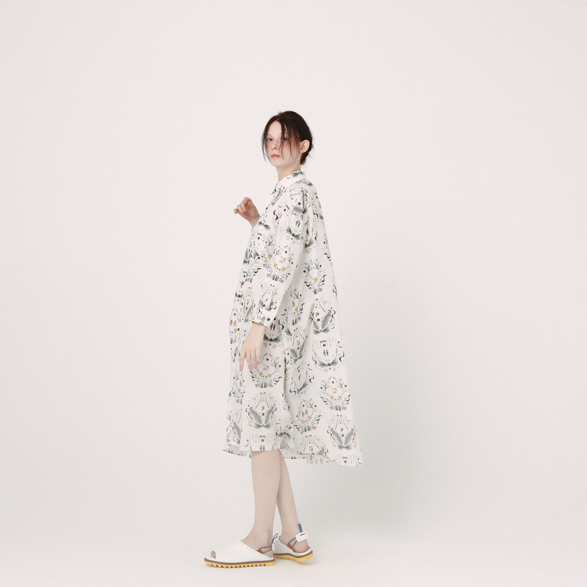 Dance In The Garden Maxi Shirt | Color_Natural | No_BSD26SS-15_Natural【BEDSIDEDRAMA_ベッドサイドドラマ】【入荷予定アイテム・入荷連絡可能】