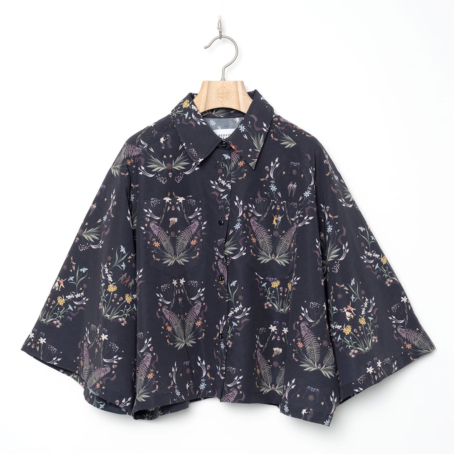 Dance In The Garden Cape Shirt | Color_Black | No_BSD26SS-16_Black【BEDSIDEDRAMA_ベッドサイドドラマ】【入荷予定アイテム・入荷連絡可能】