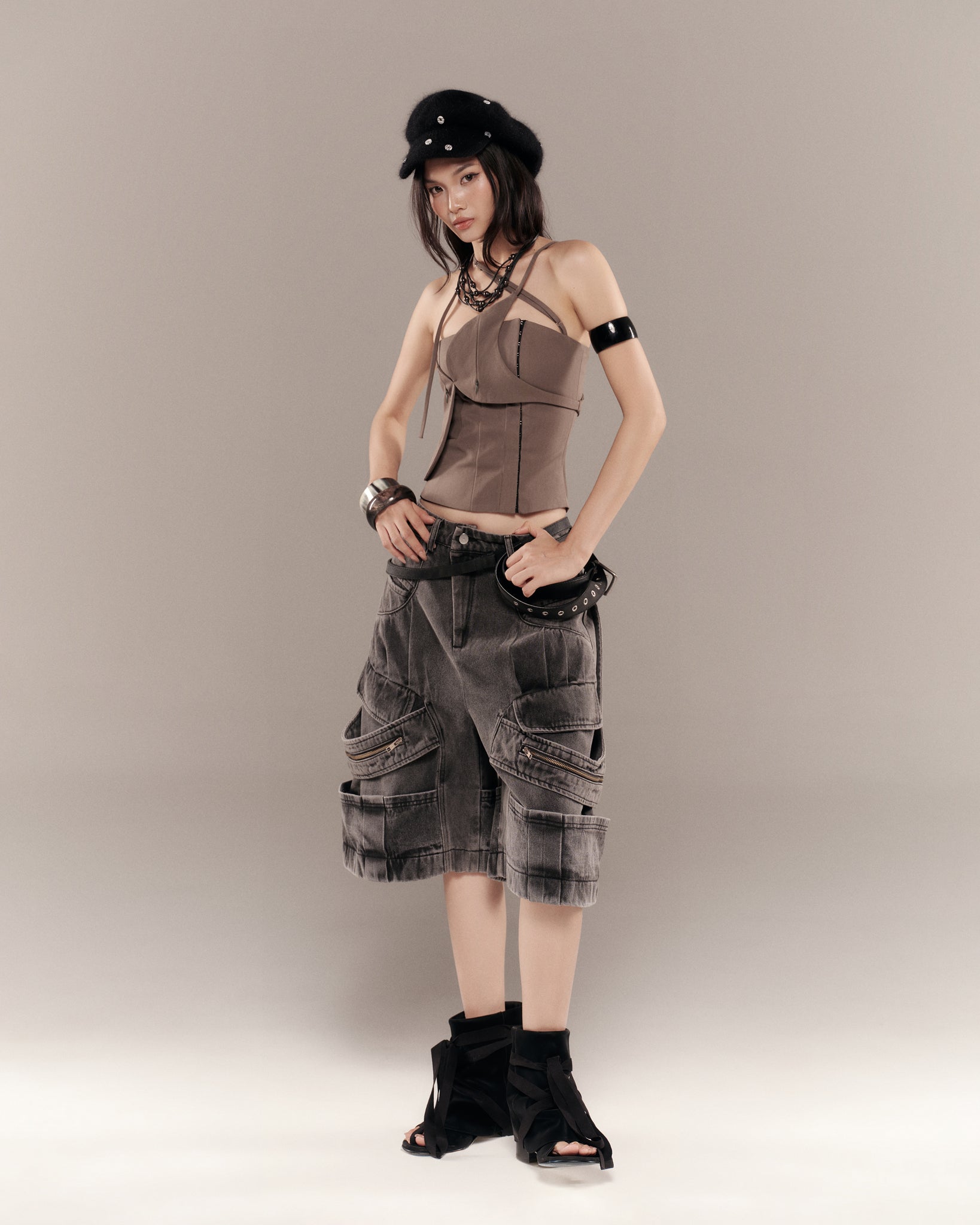 DEMOS TOP (GREY) | Bunny Hill Concept