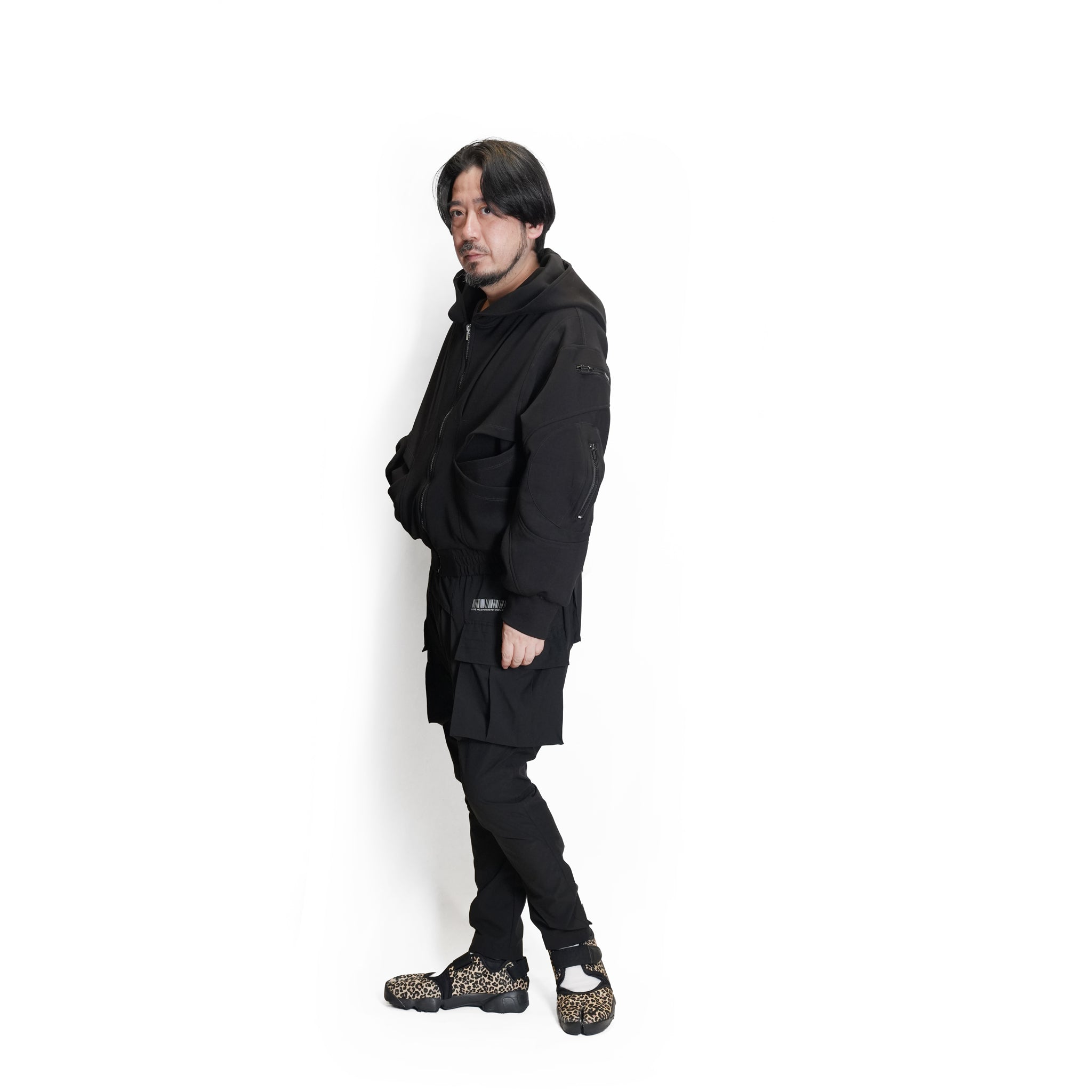 MAPLE JACKET (Black) | Bunny Hill Concept