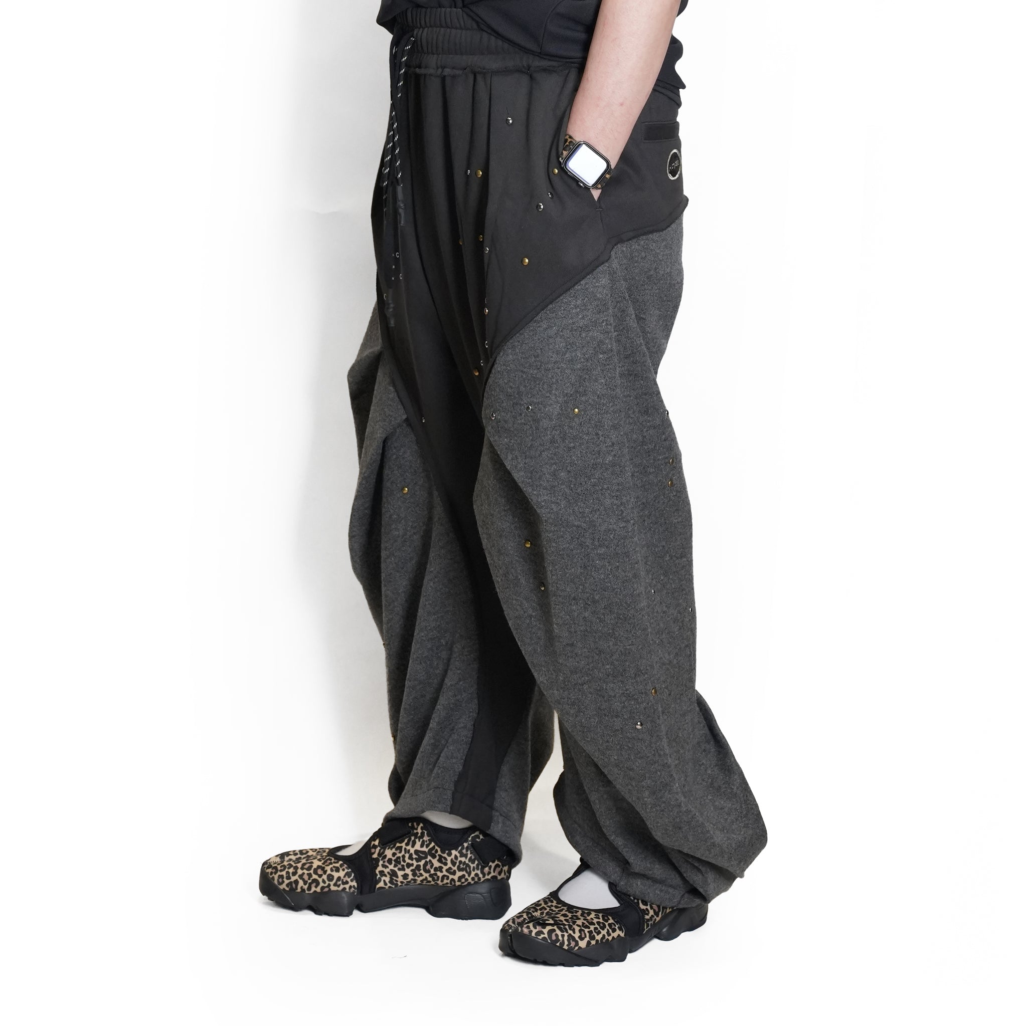 (A)crypsis® “High-Density Hand-Pleated Starry Sky Jewelry-Inspired Trousers” in Dark Gray | (A)CRYPSIS®