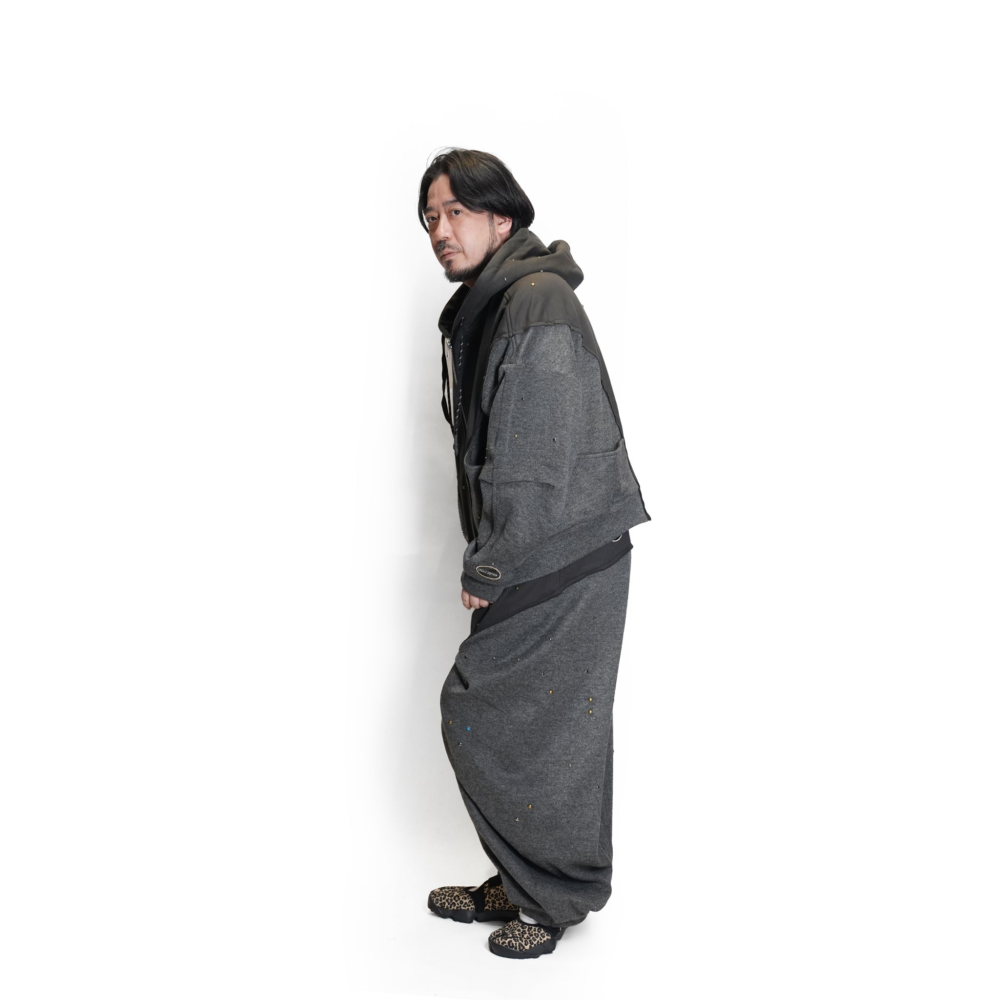 (A)crypsis® “High-Density Hand-Pleated Starry Sky Jewelry-Inspired Trousers” in Dark Gray | (A)CRYPSIS®
