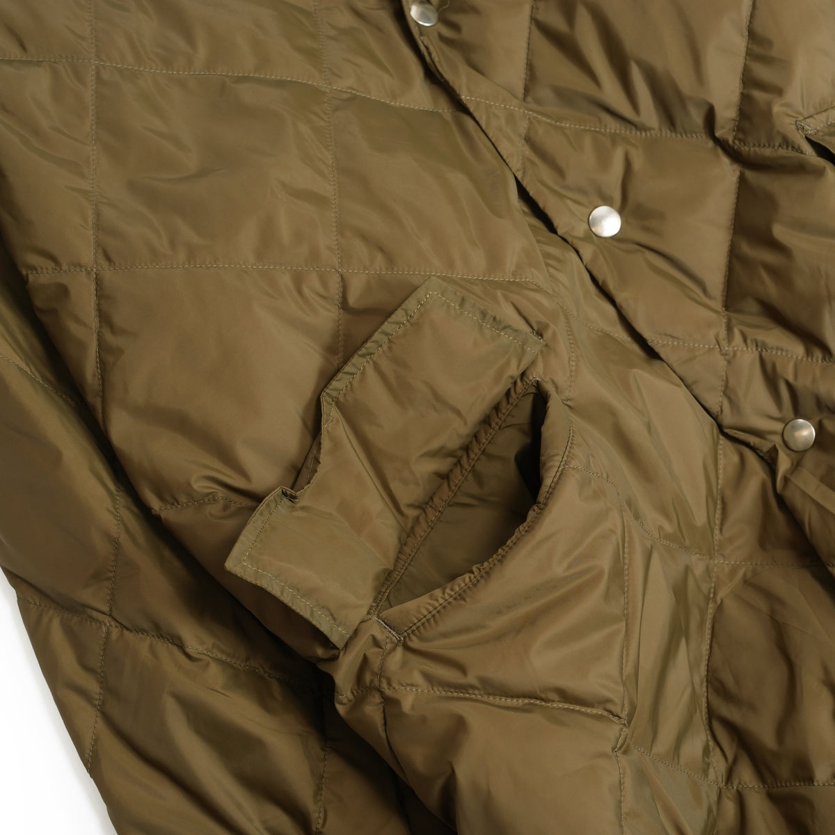 Reversible Down Chestar Coat – Olive | MADE IN STANDARD
